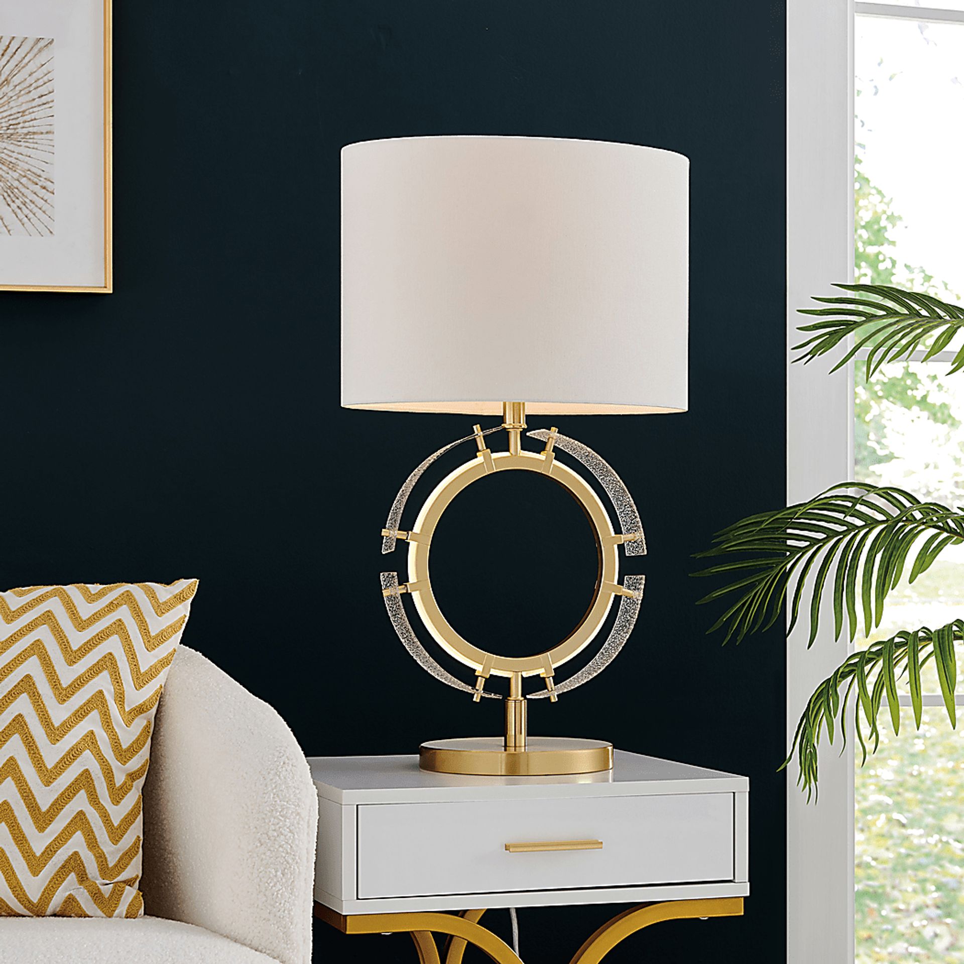 Plumosa Park Gold Lamp - Image 2