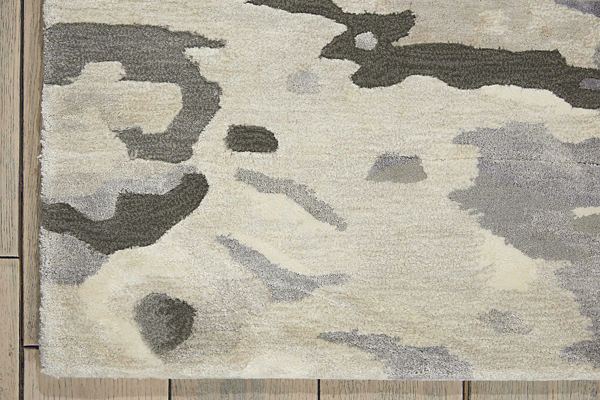 Noreo Silver Gray Rug | Rooms to Go