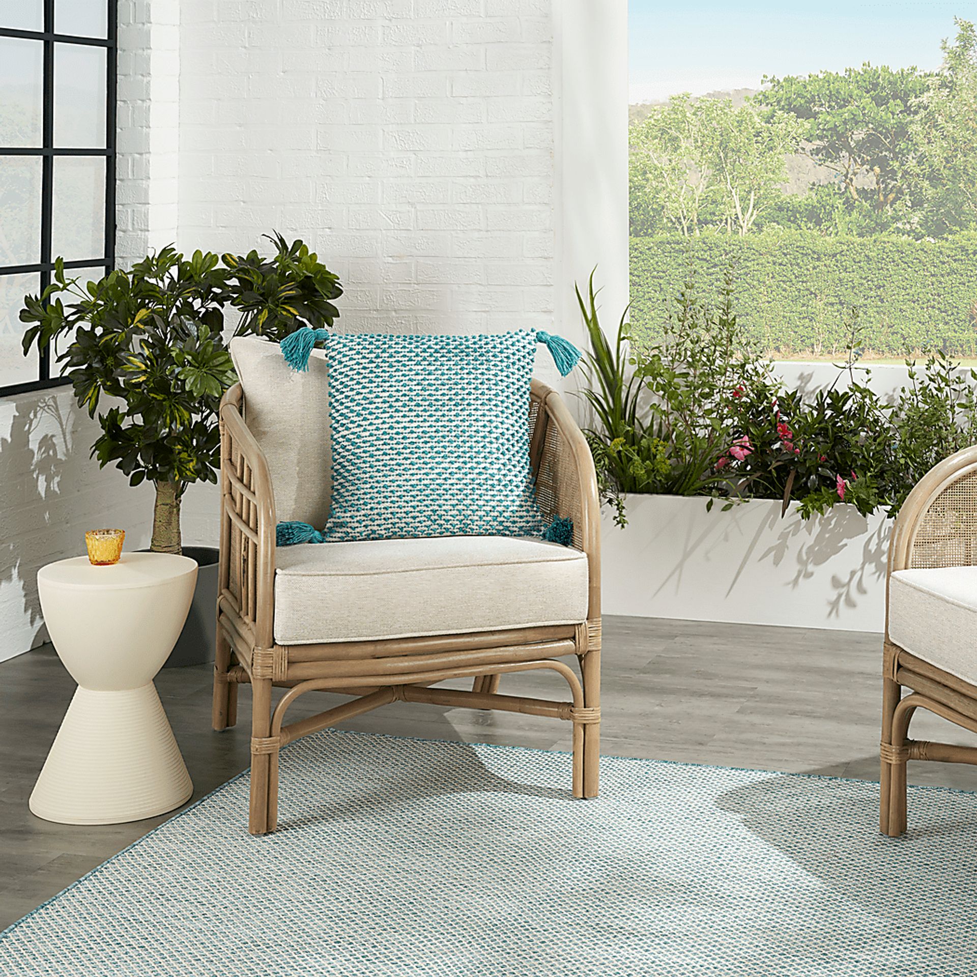 Pollenfur Turquoise Indoor/Outdoor Accent Pillow - Image 3