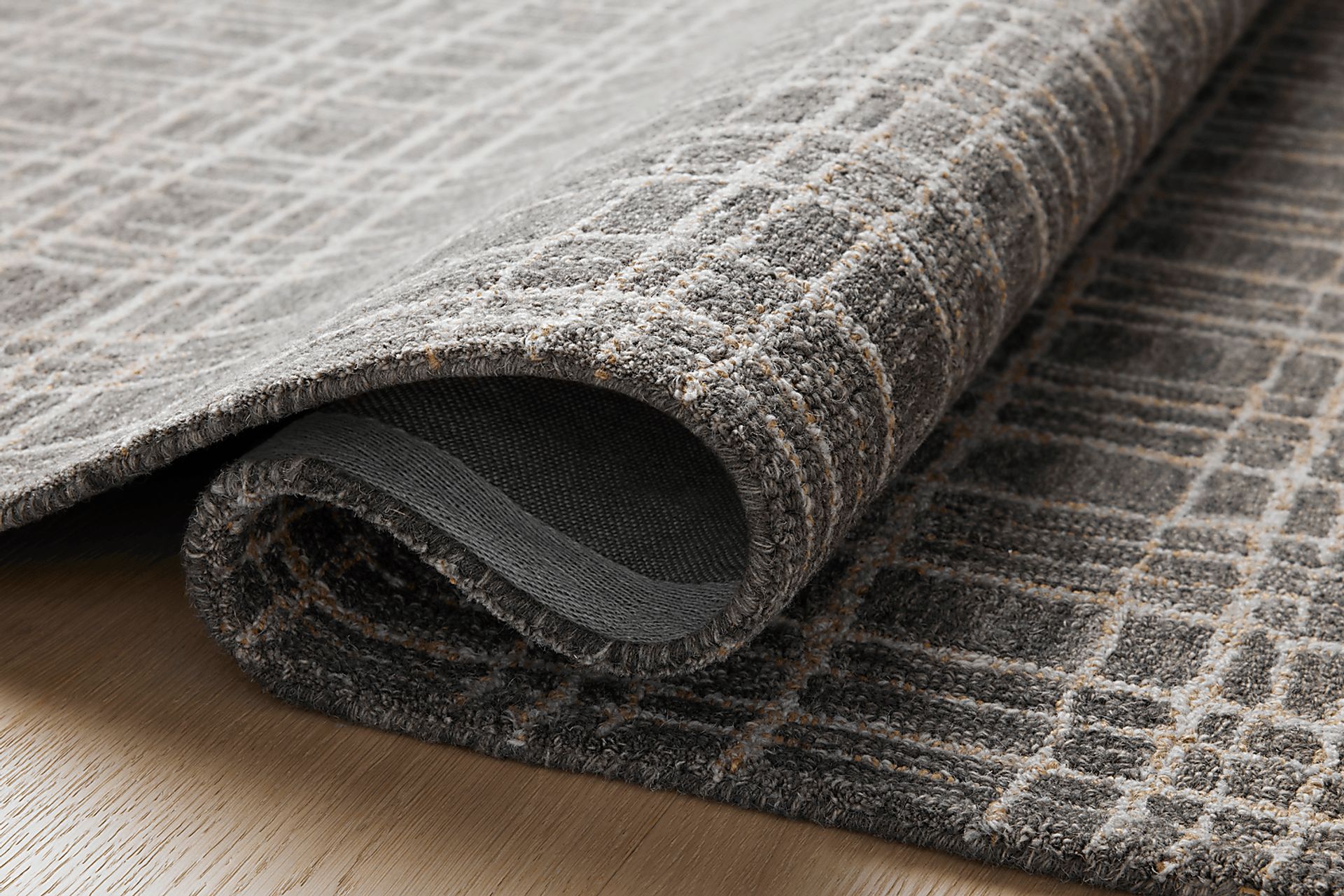 Polly Gray 9'3 x 13' Rug - Image 5