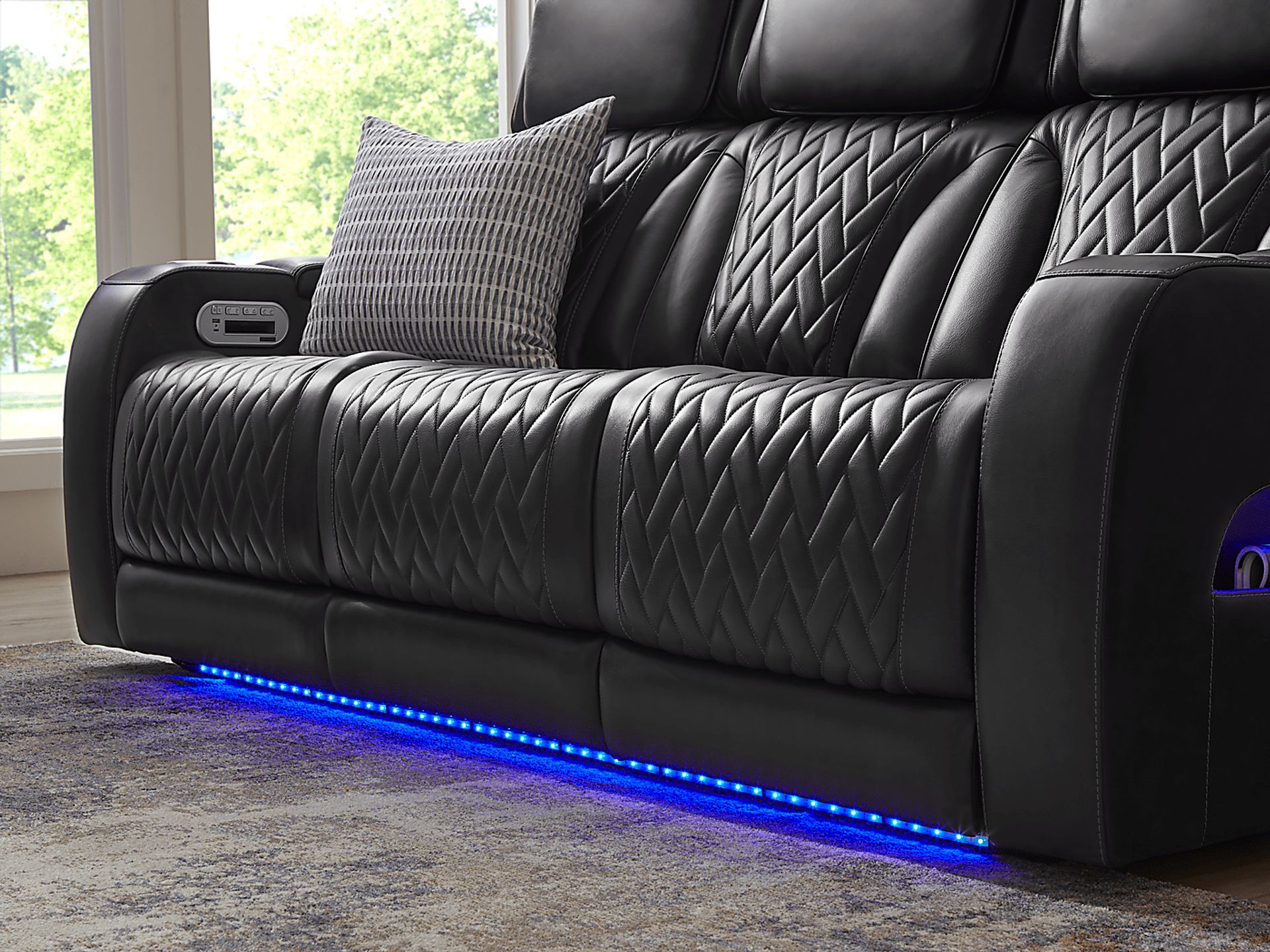 Port Royal Midnight Leather Triple Power Reclining Sofa - Image 7