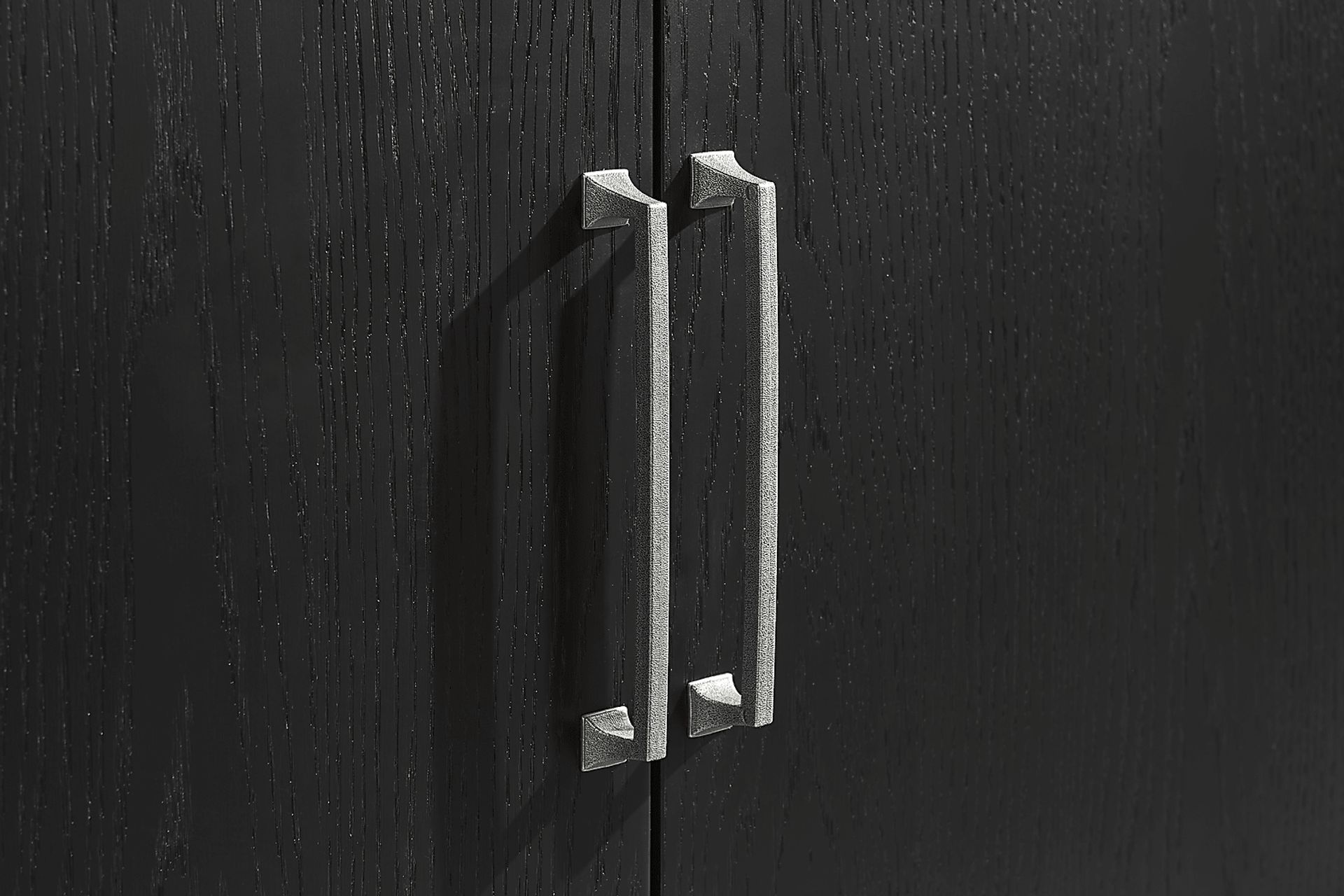 Portsmouth Black China Cabinet - Image 6