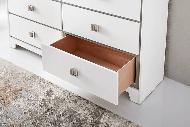 Princeton Hall White Dresser - Thumbnail - Image 4