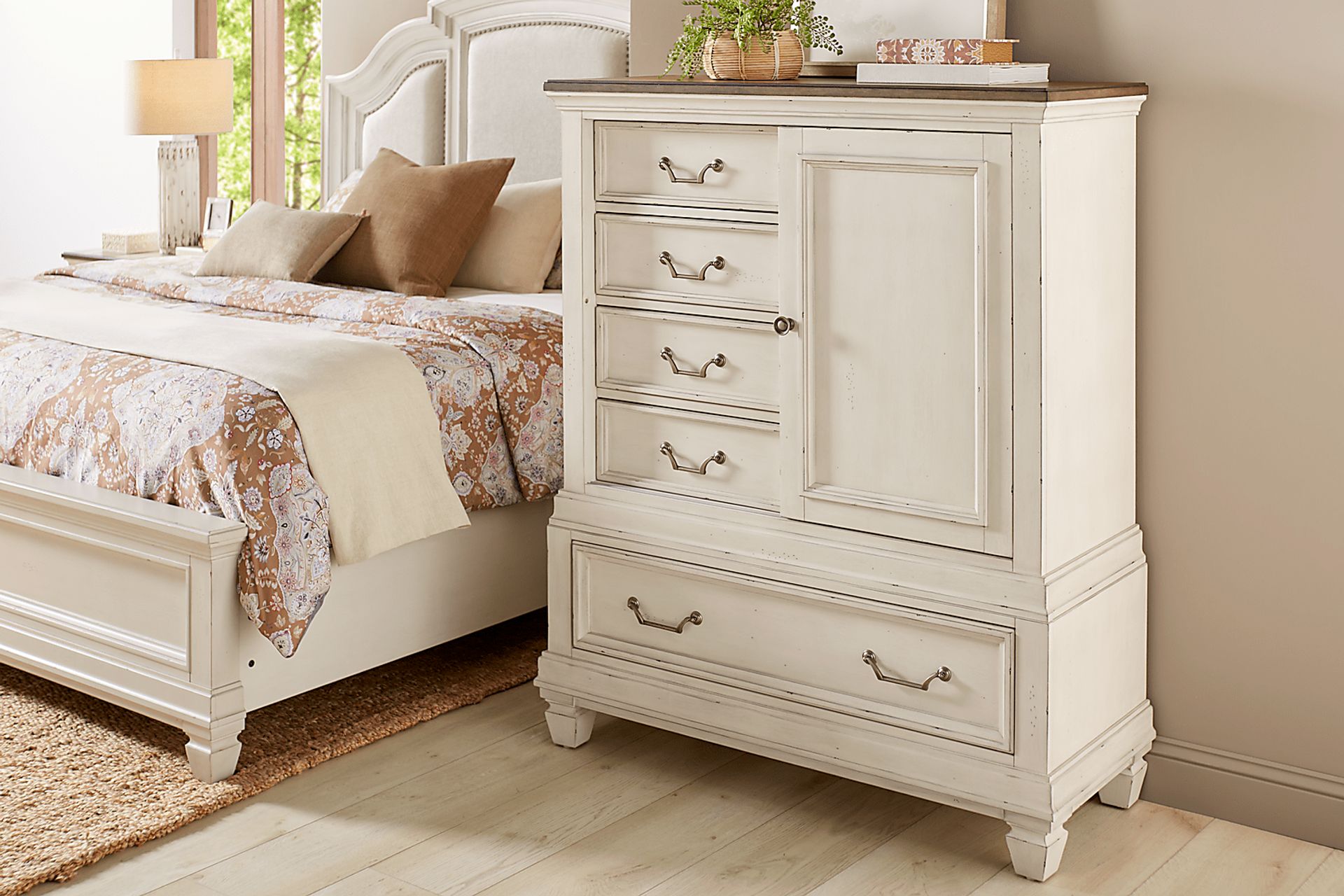 Provence White Sliding Door Chest - Image 3