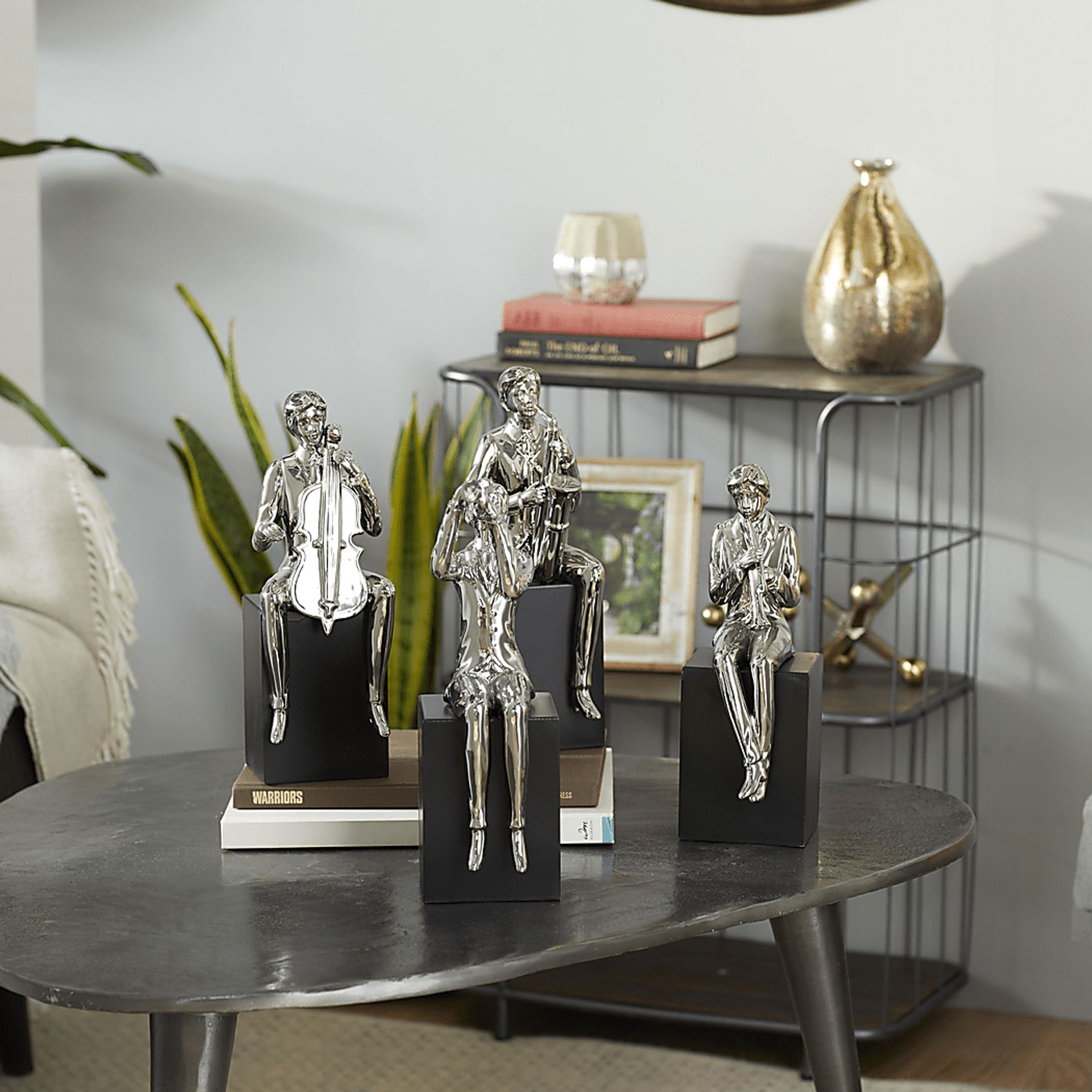 Quart Silver Sculpture, Set of 4 - Image 2