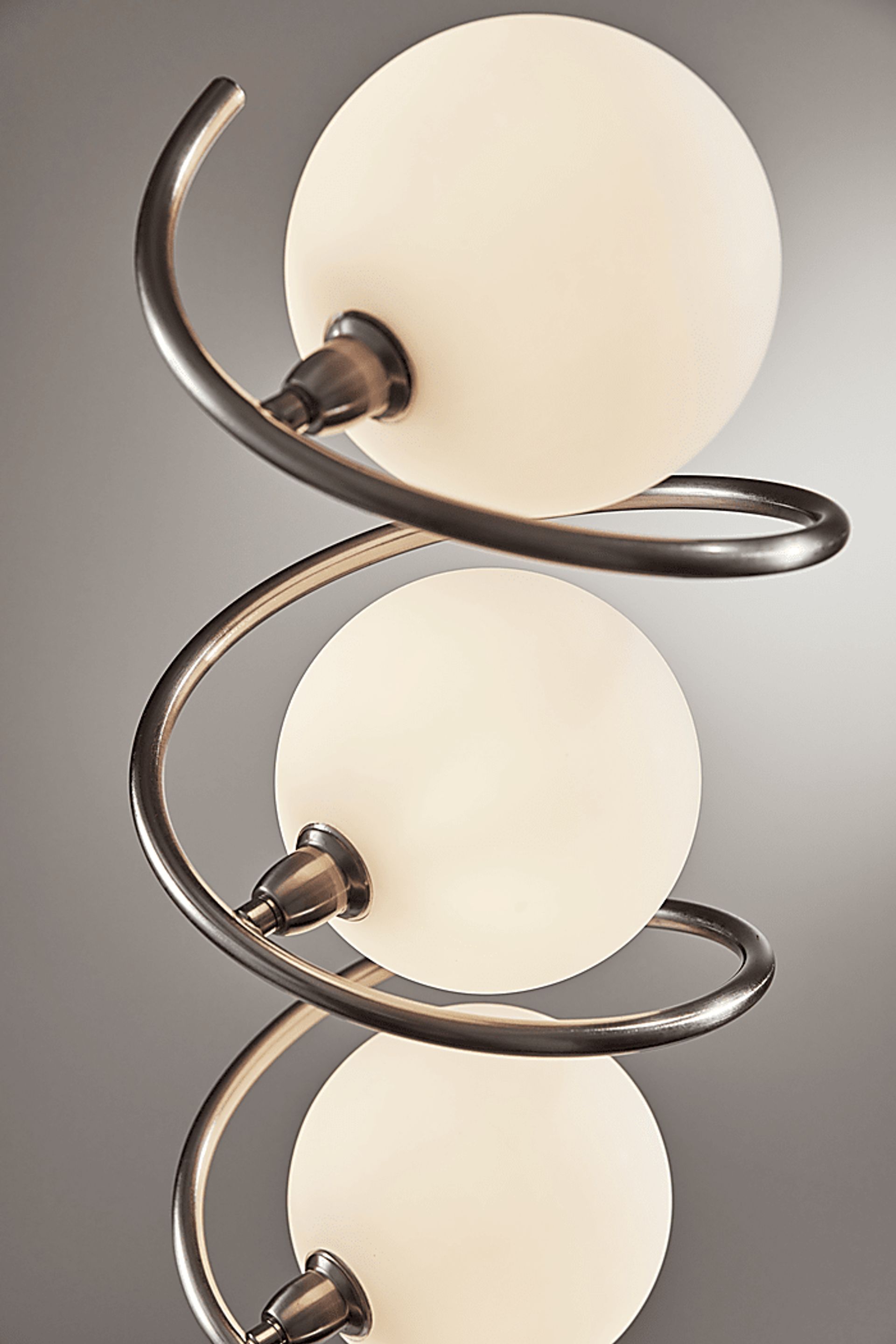 Quiggley Gray Floor Lamp - Image 4