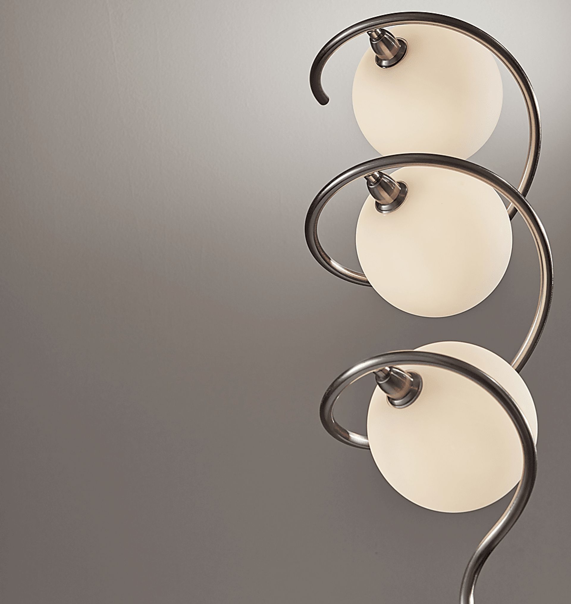 Quiggley Gray Floor Lamp - Image 7