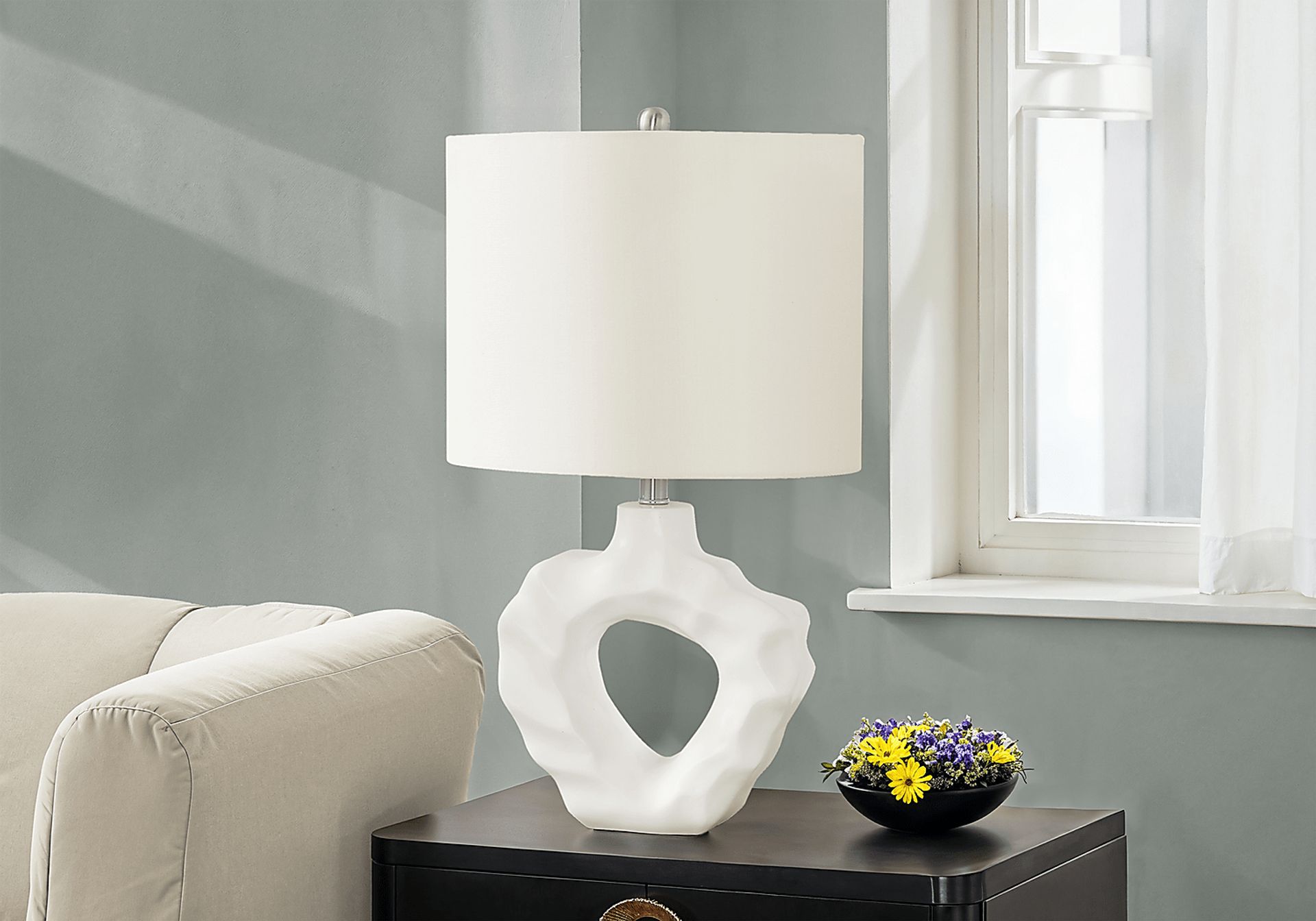 Racine Way White Lamp - Image 3