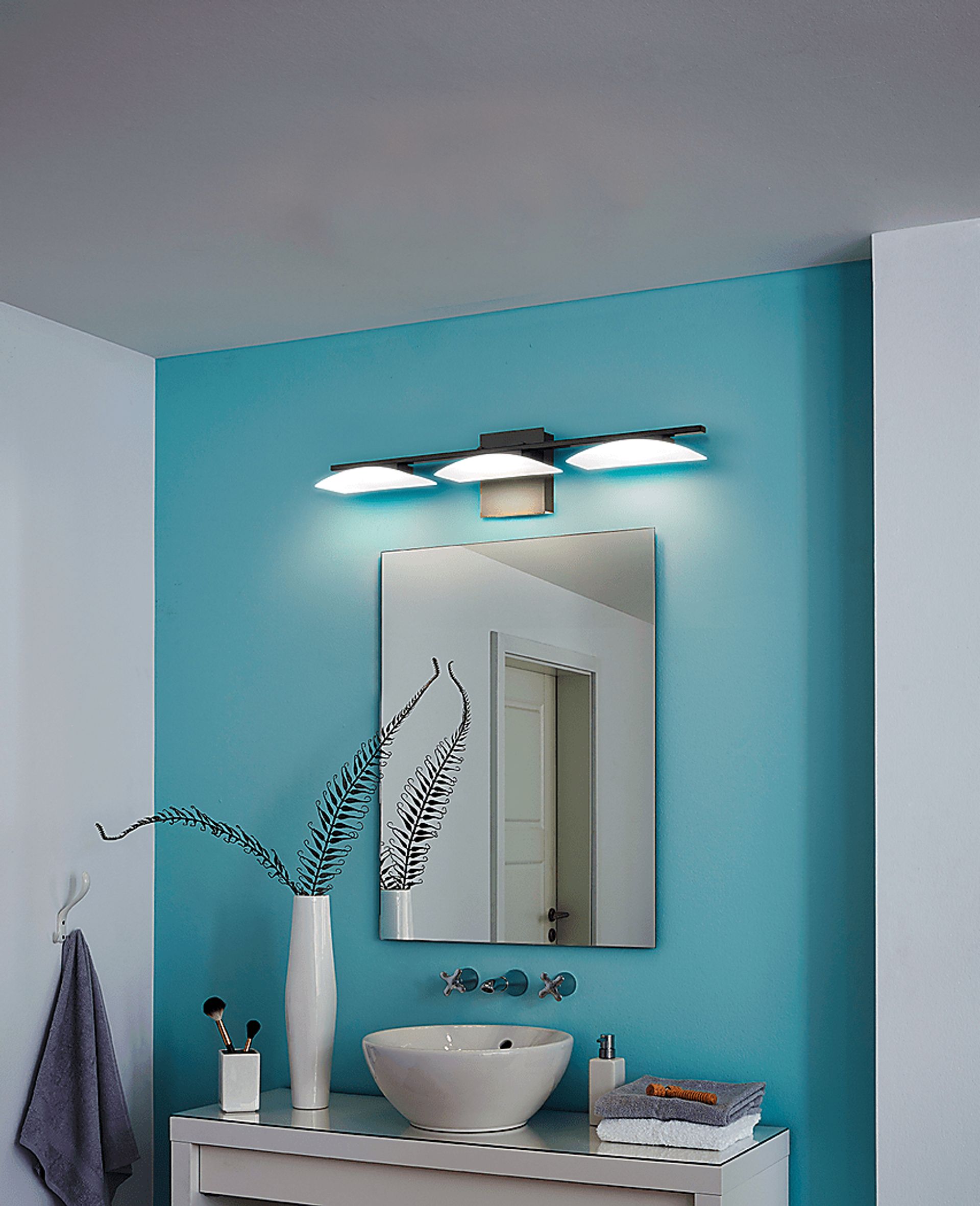 Rafer Moor Black Sconce - Image 2