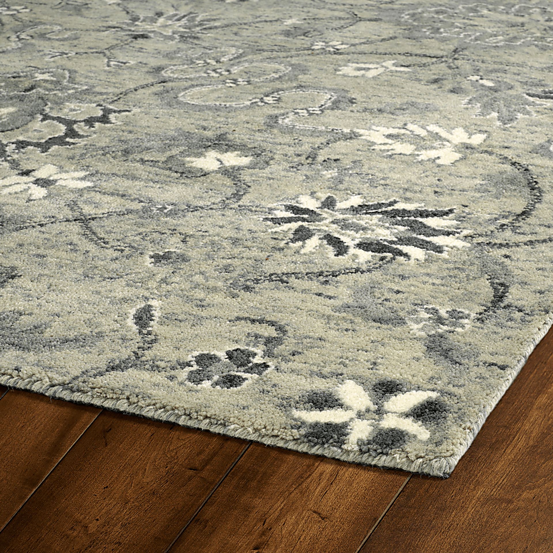 Rakash Gray 5' x 7'9 Rug - Image 4