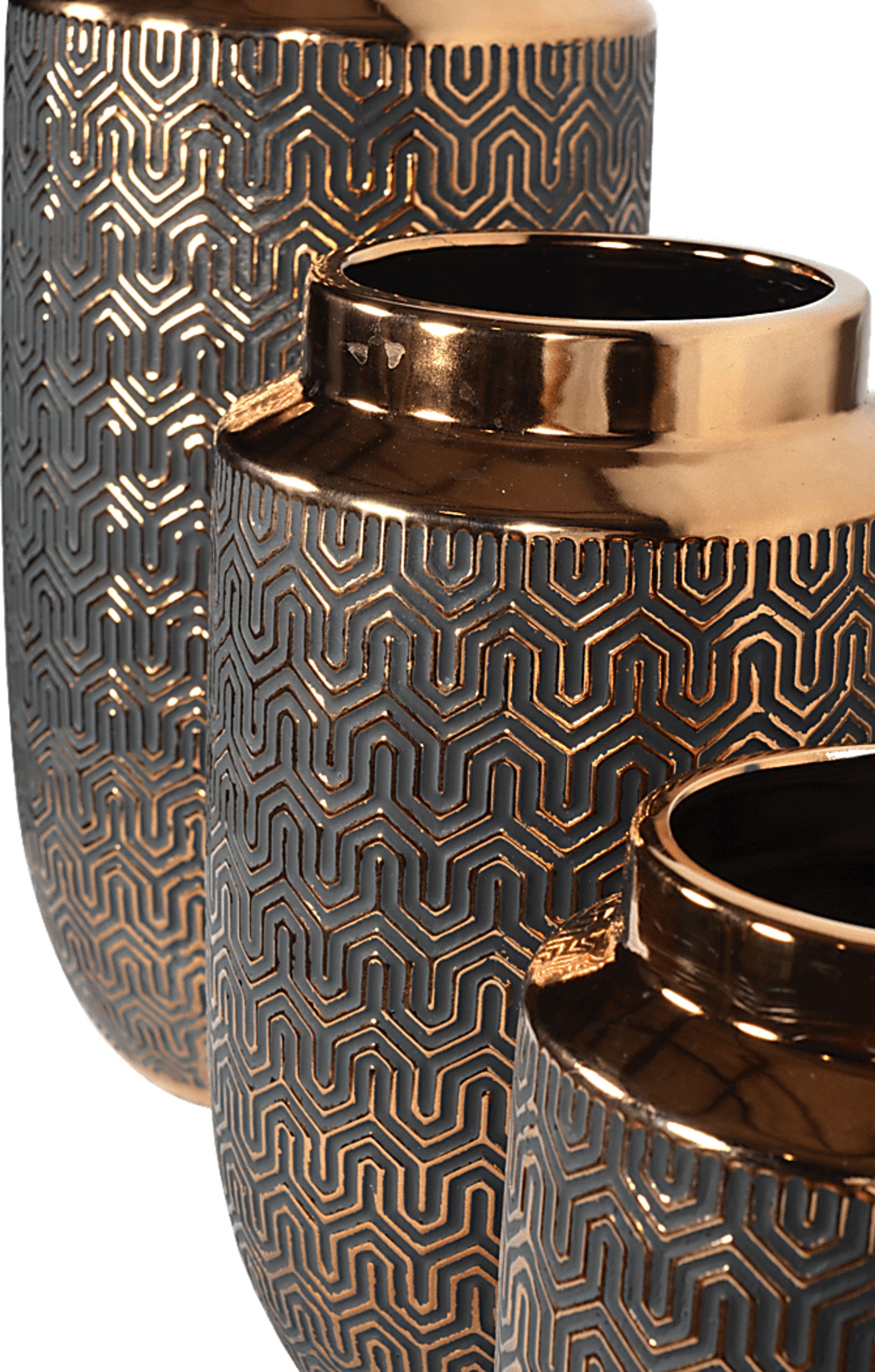 Ramla Gold Vase, Set of 3 - Image 3