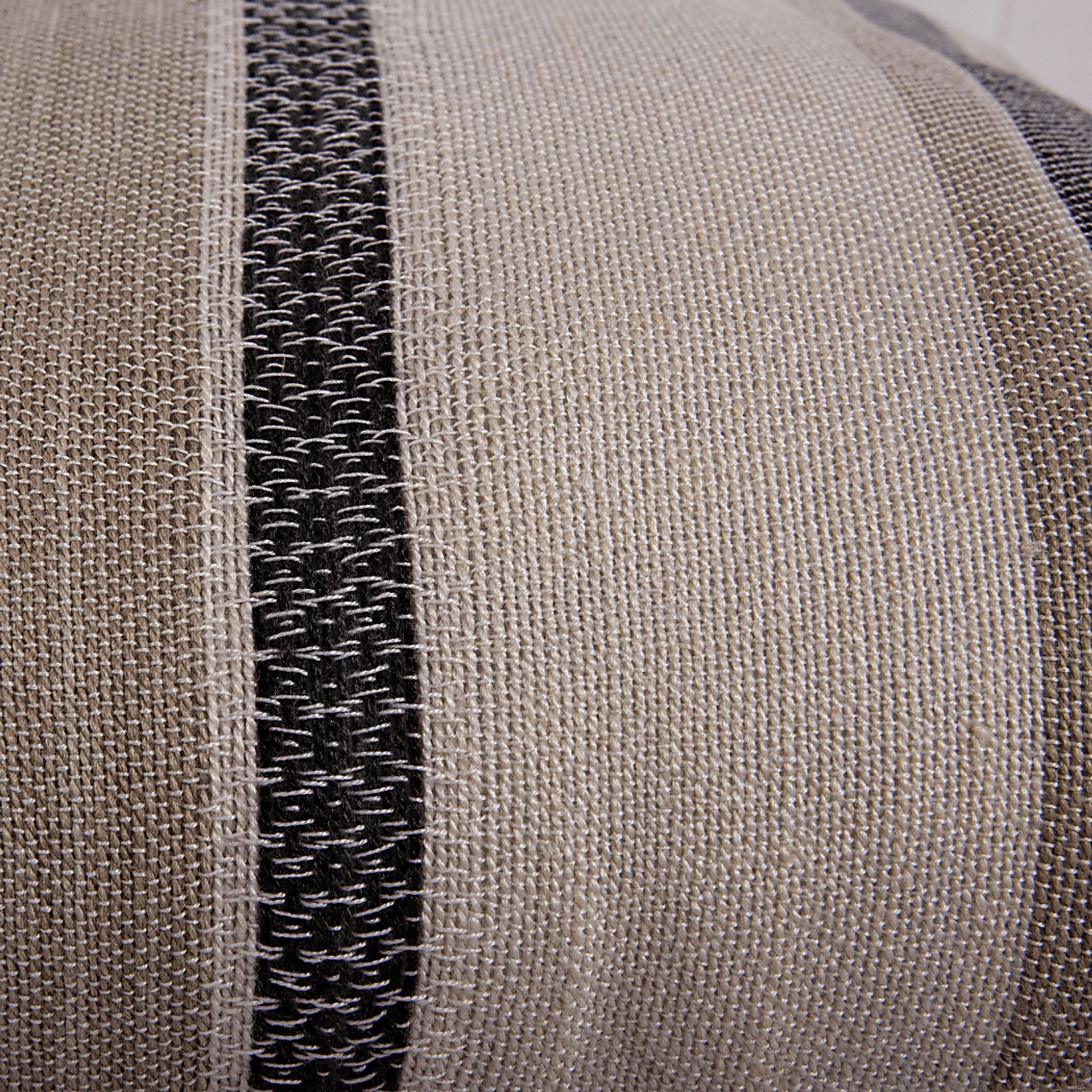 Ranno Natural Indoor/Outdoor Accent Pillow - Image 6