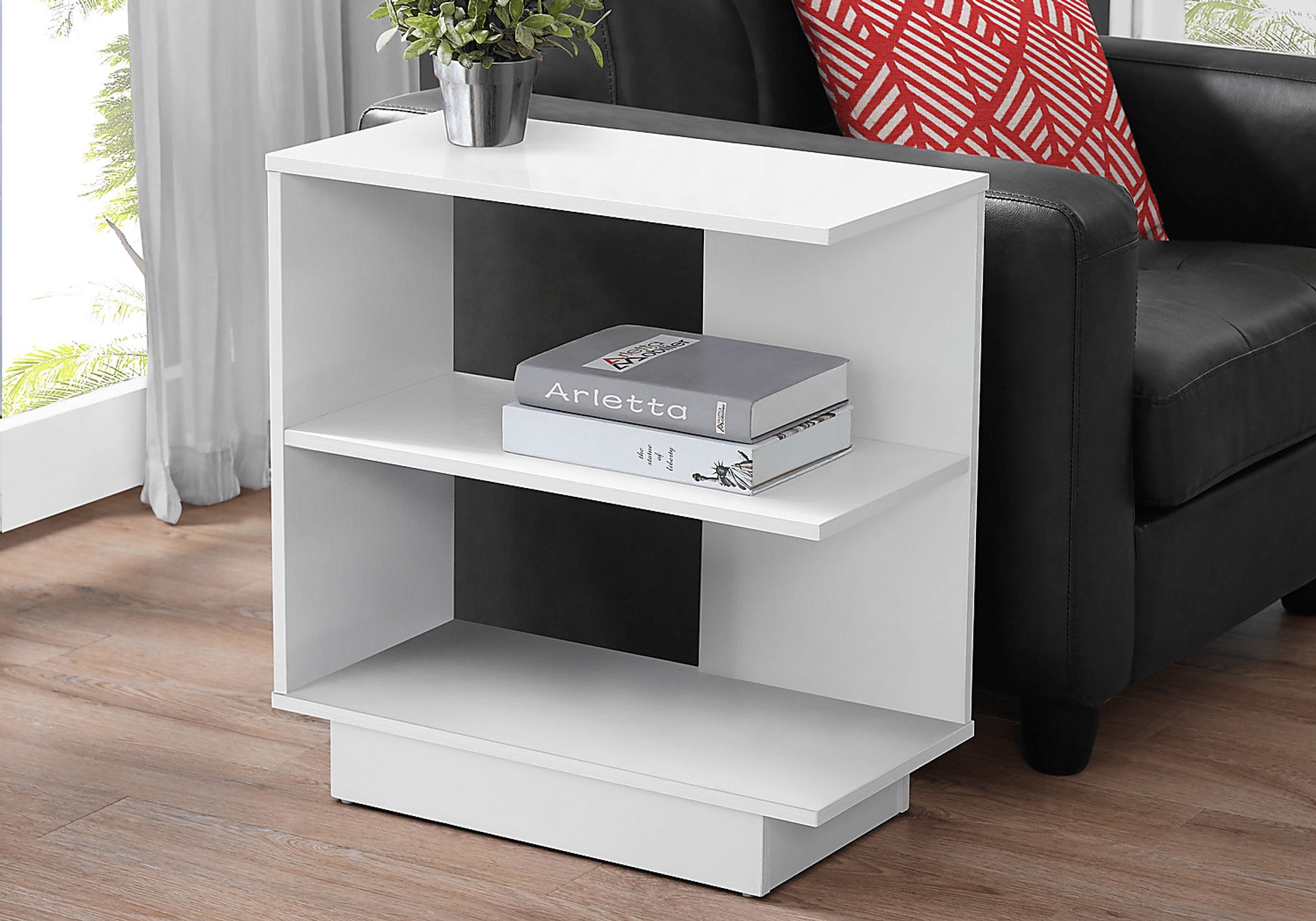 Rearden White Accent Table - Image 2