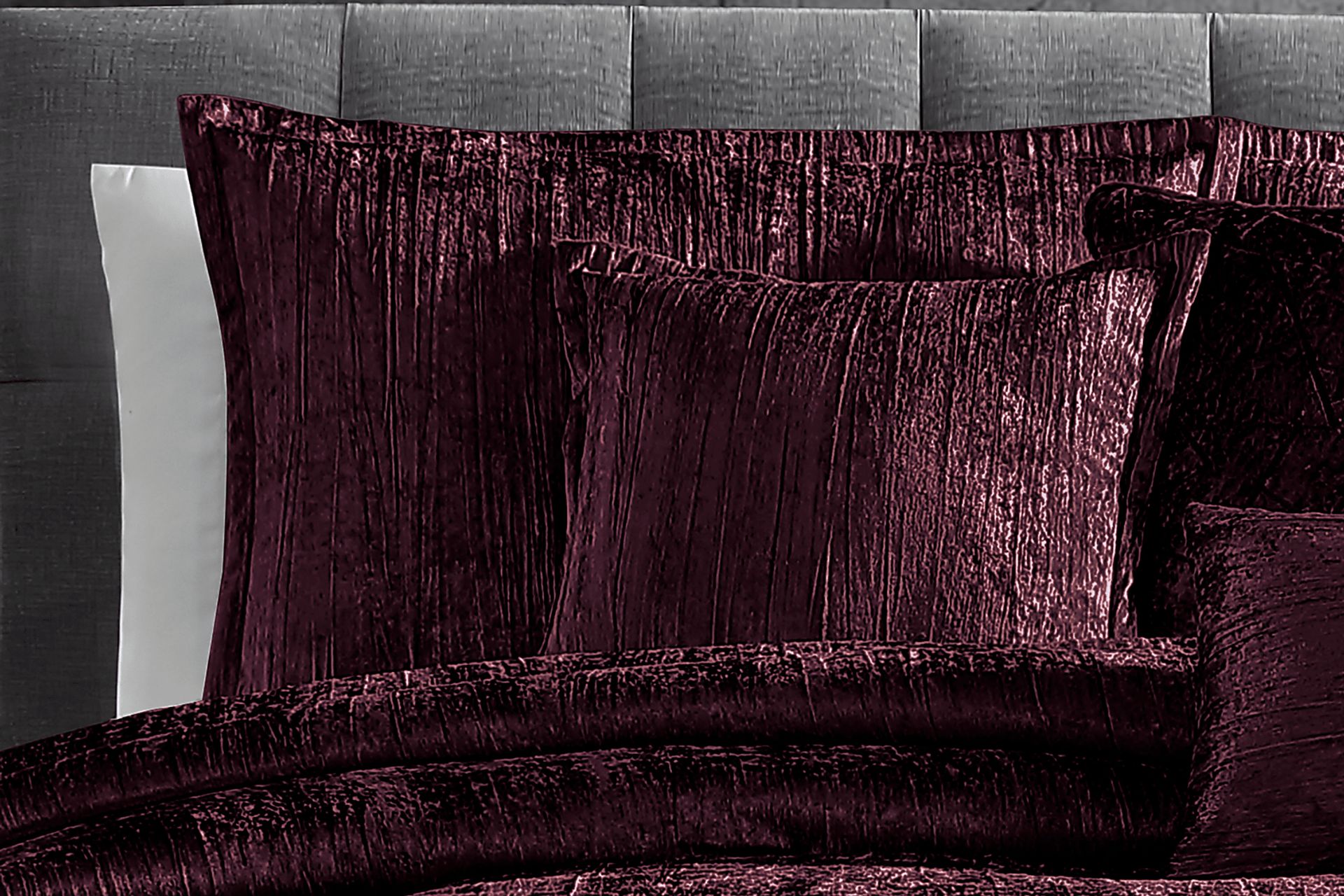 Recine Purple 7 Pc King Comforter Set - Image 3