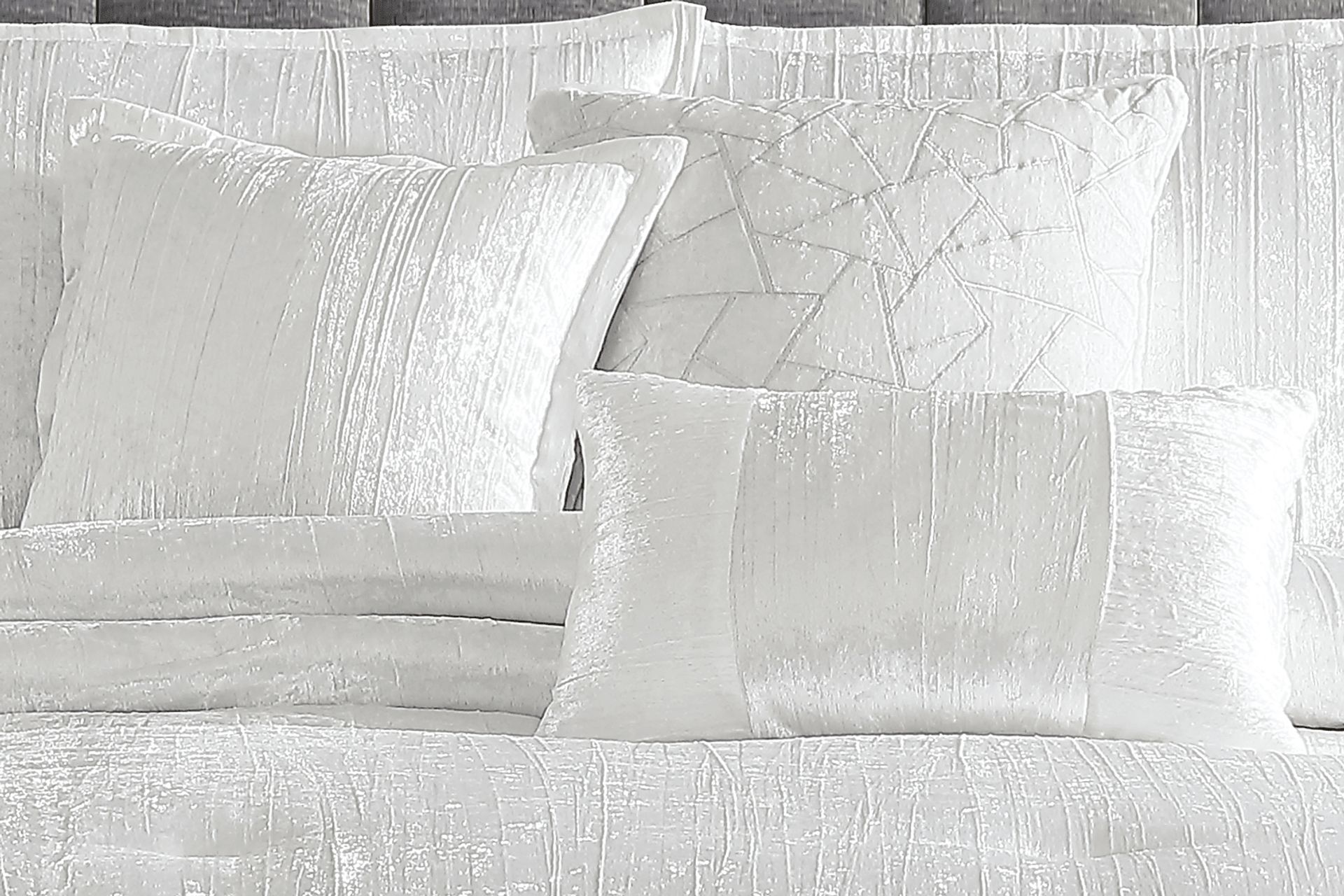 Recine White 7 Pc Queen Comforter Set - Image 4