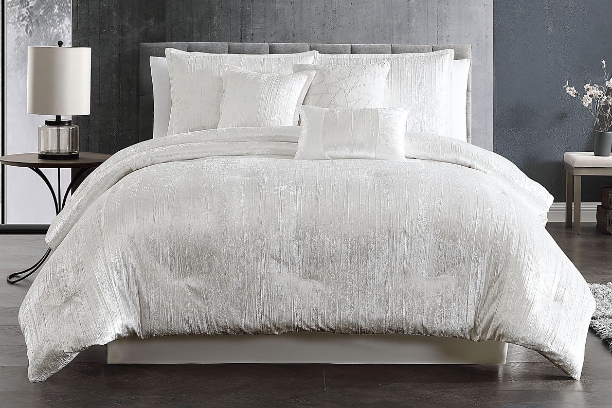 Recine White 7 Pc Queen Comforter Set