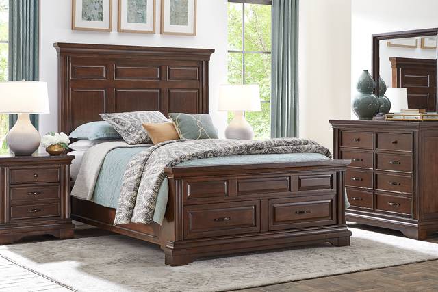 Redcliff Park Brown Cherry 7 Pc Queen Bedroom - Thumbnail - Image 1