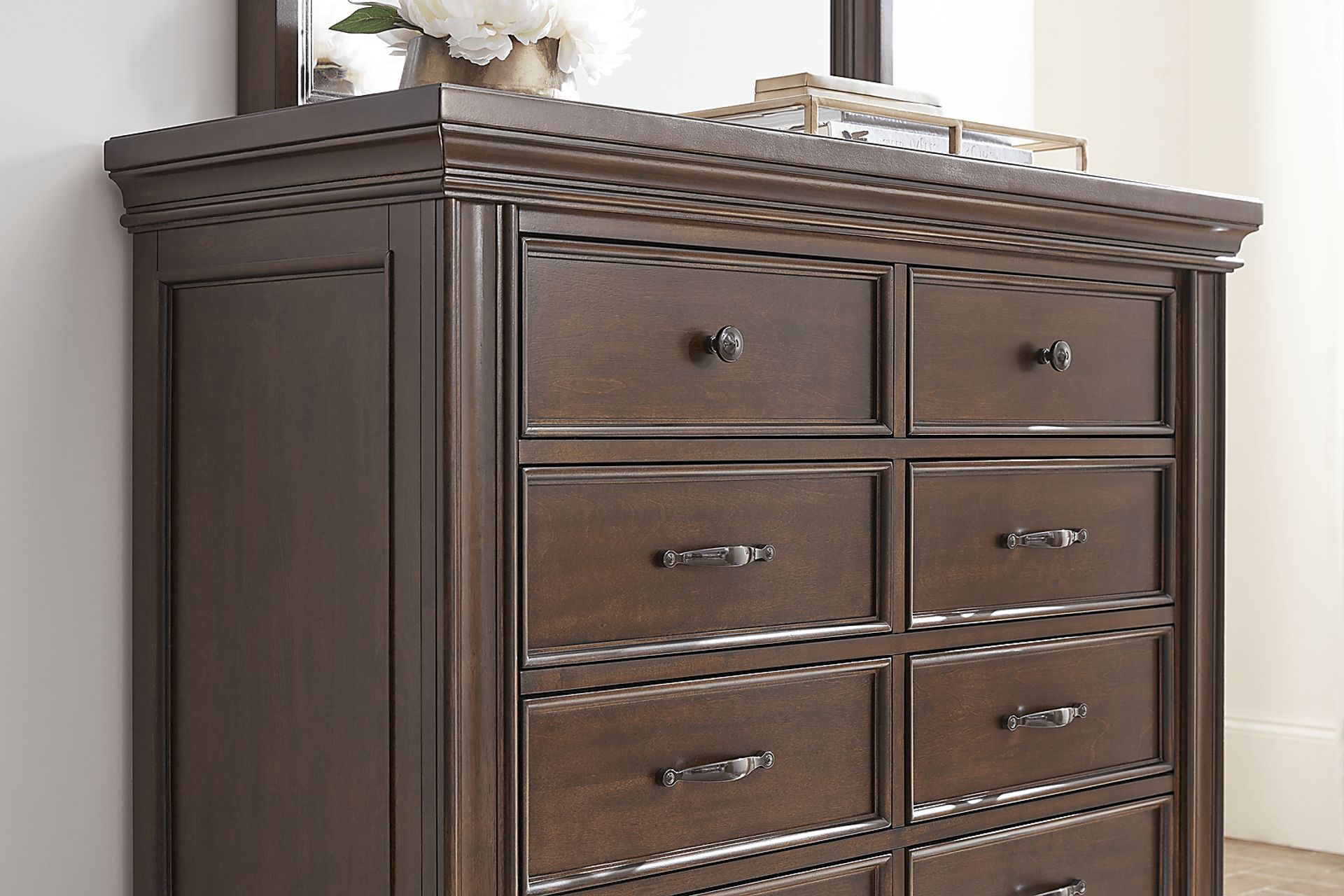 Redcliff Park Brown Cherry 7 Pc Queen Bedroom - Image 4