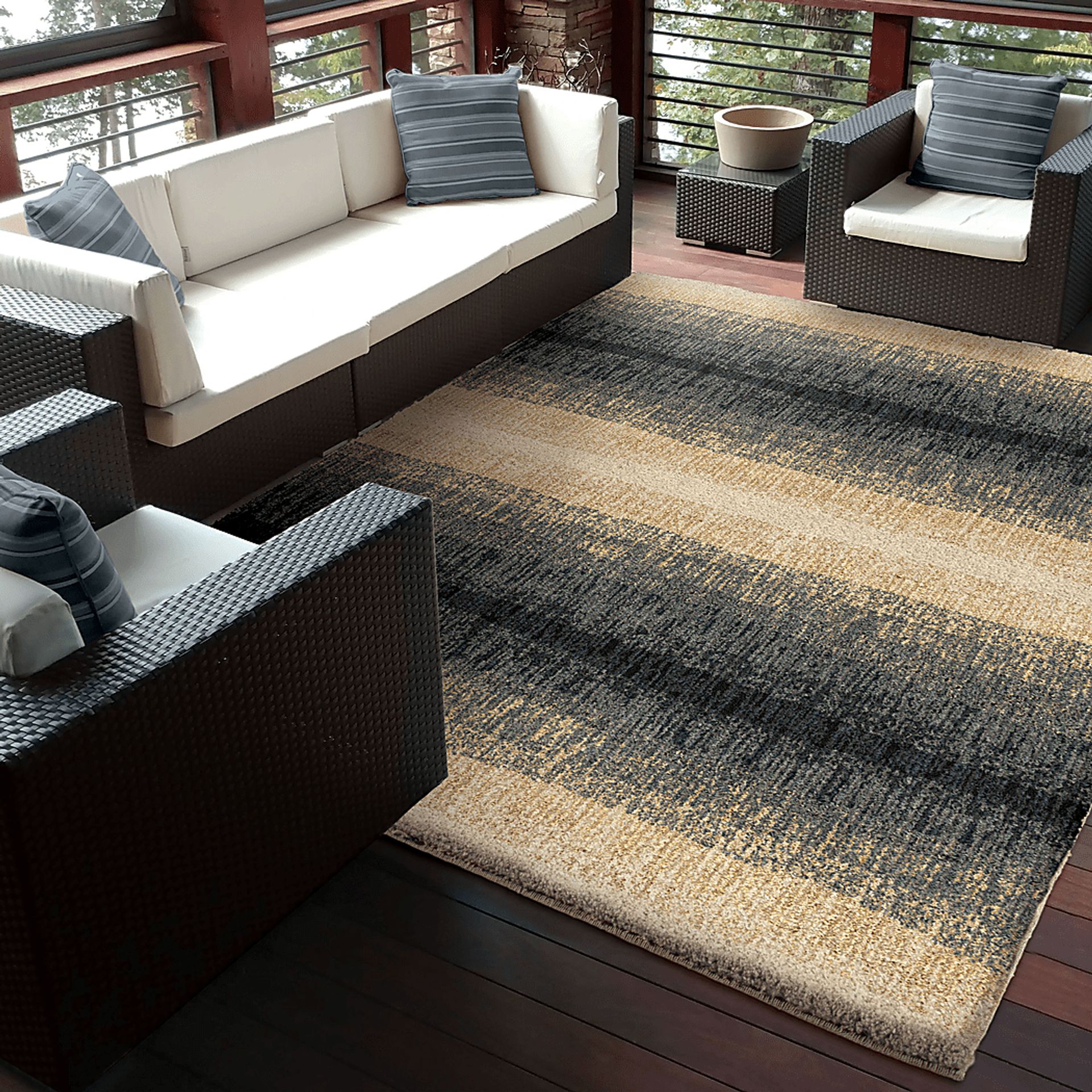 Renate Blue 7'10 x 10'10 Rug - Image 3