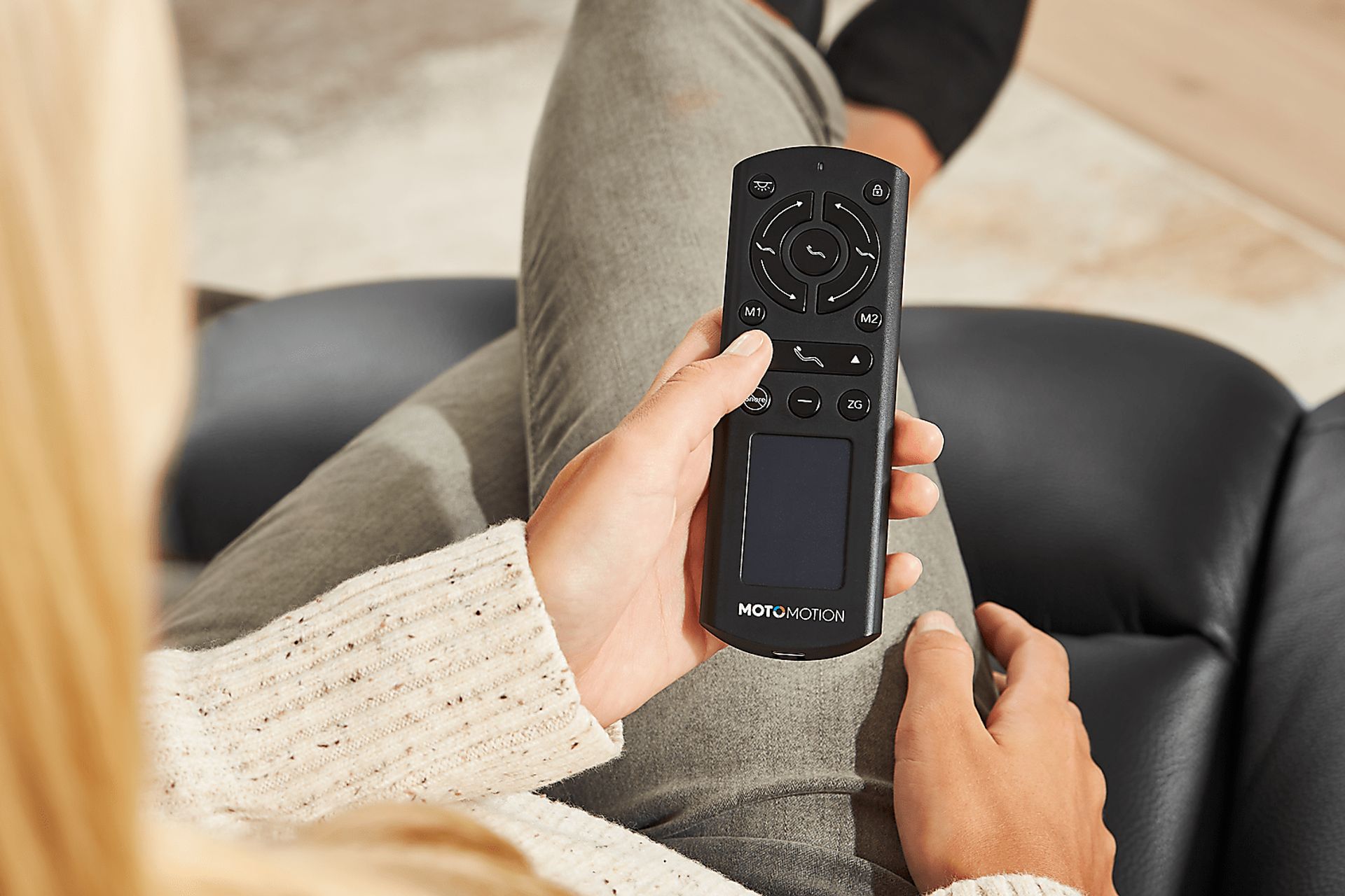 Repose Black Power Reclining Chaise - Image 11