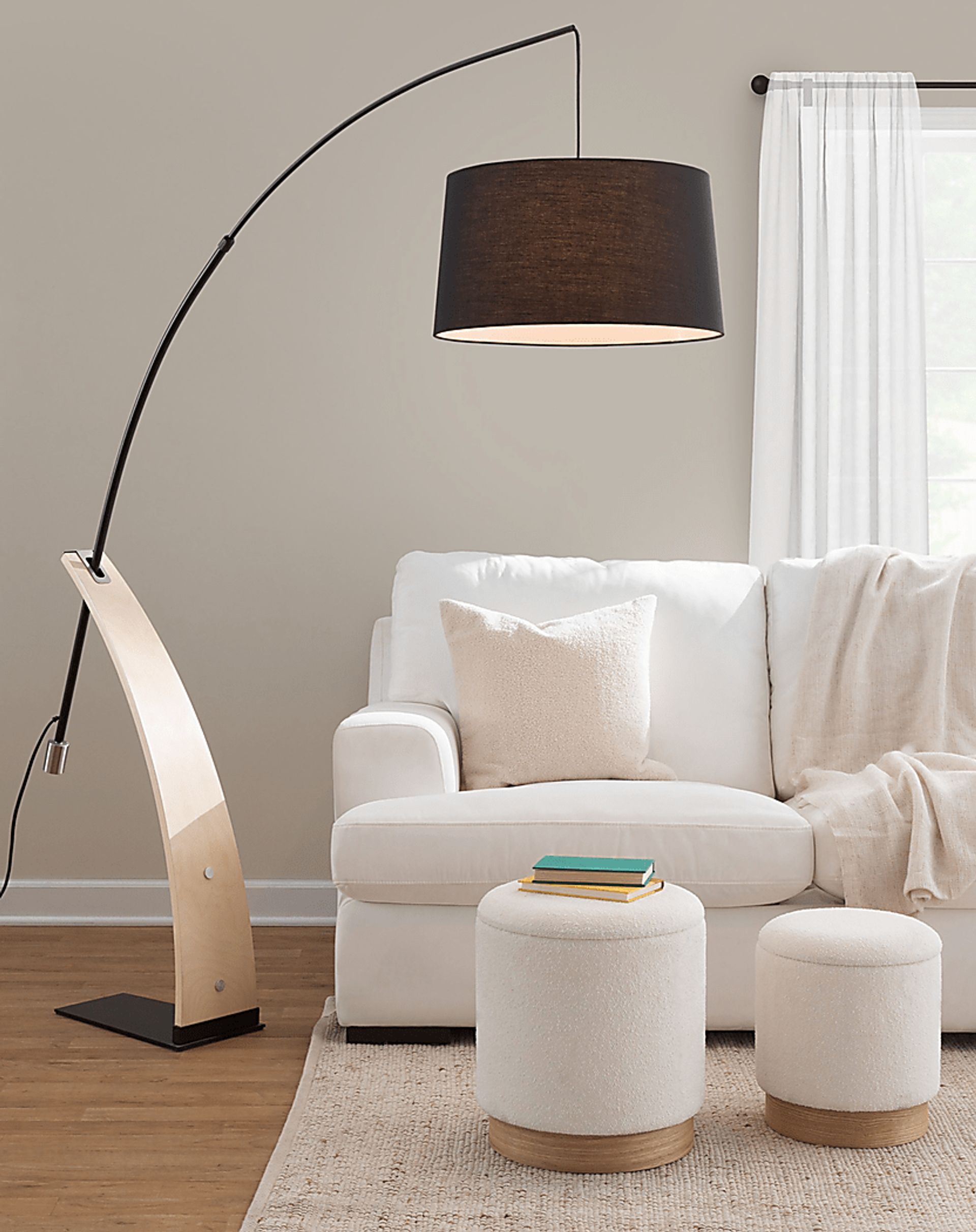Restgate Black Floor Lamp - Image 3