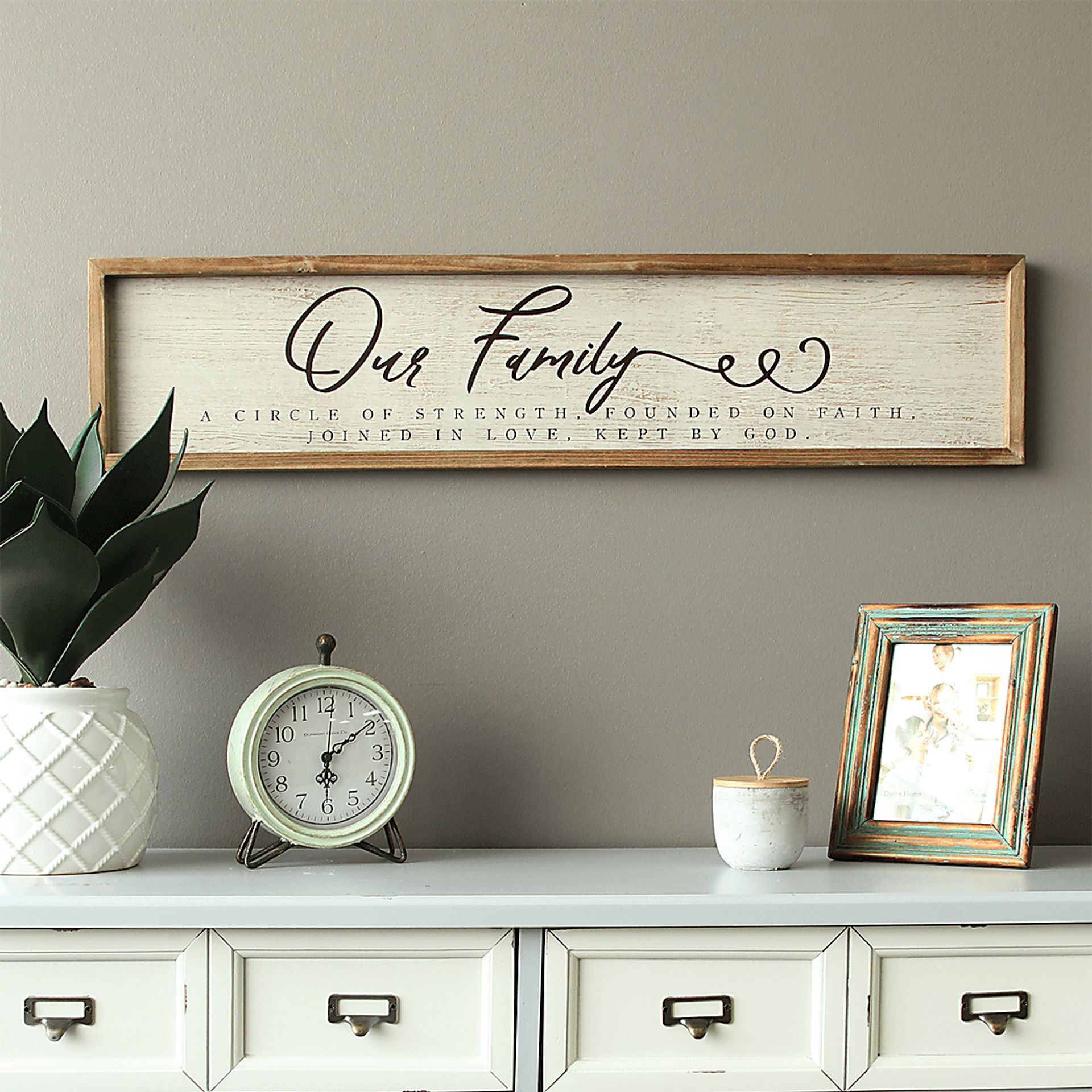 Retlin Beige Wall Decor - Image 4