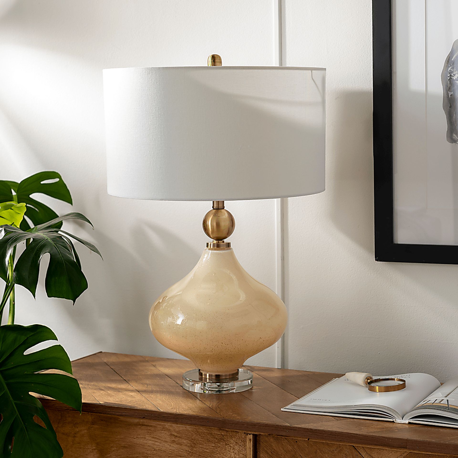 Rhett Peak Ivory Lamp - Image 2