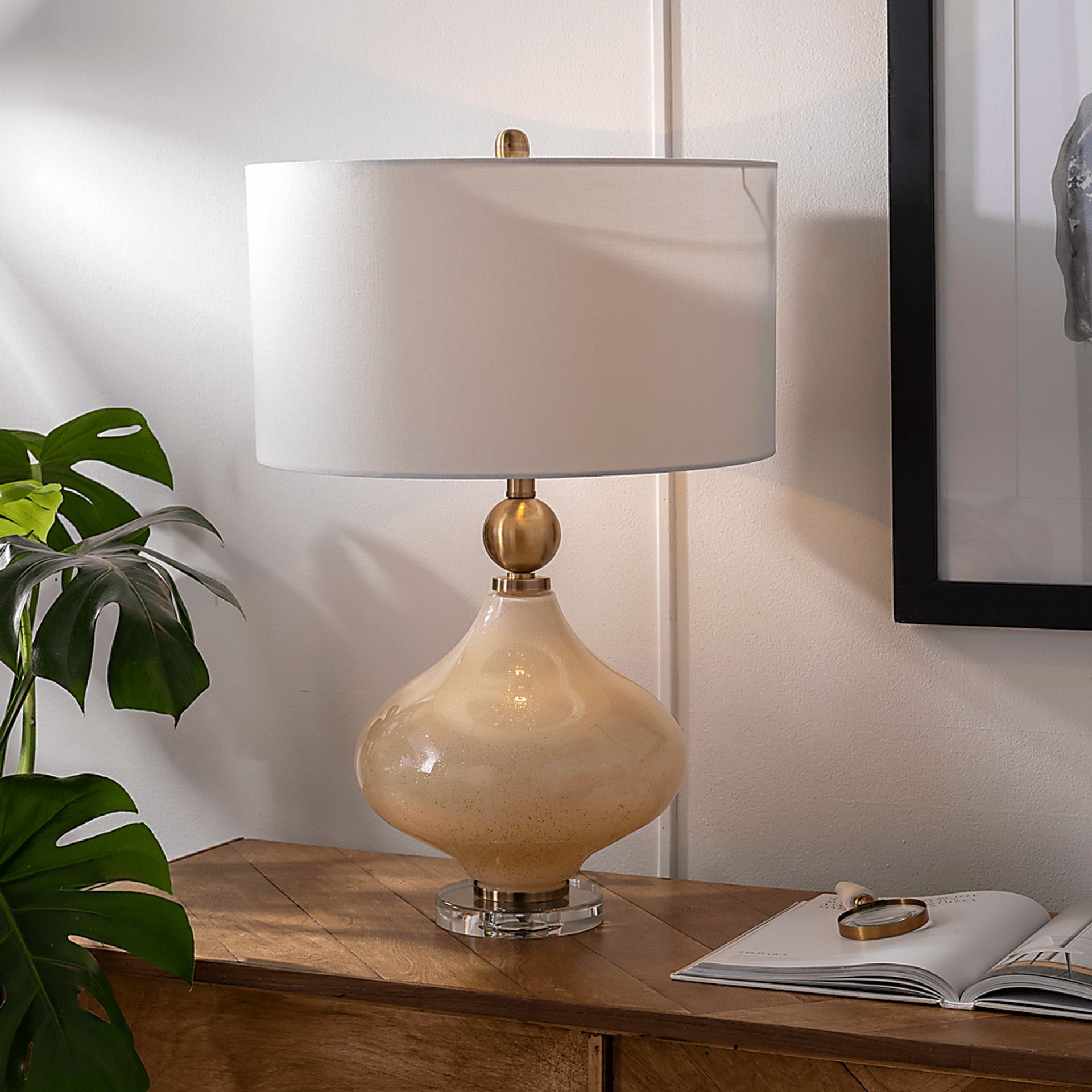 Rhett Peak Ivory Lamp - Image 7