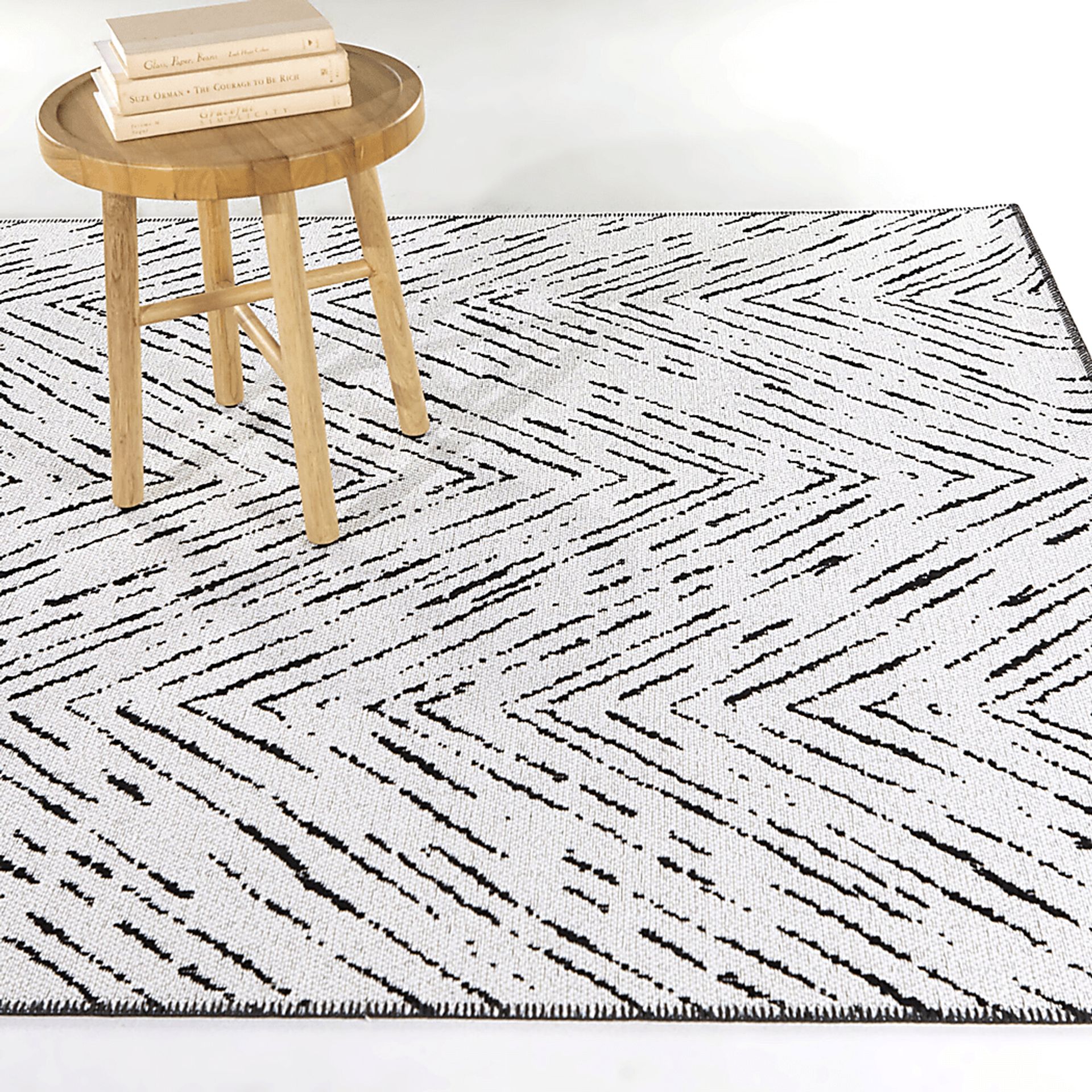 Rhis White 7'10 x 10' Rug - Image 2