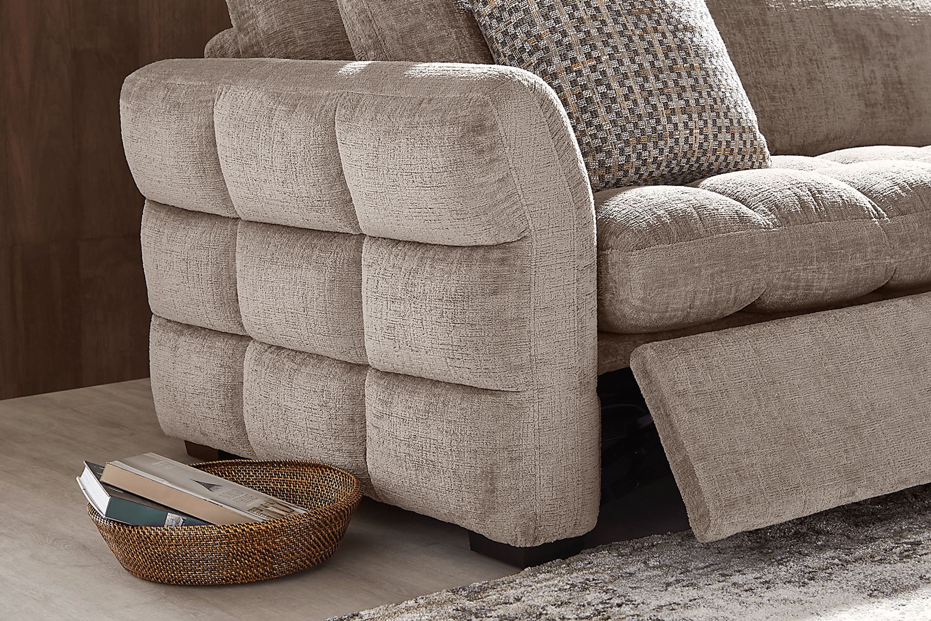 Richland Gray 5 Pc Power Reclining Sectional - Image 7