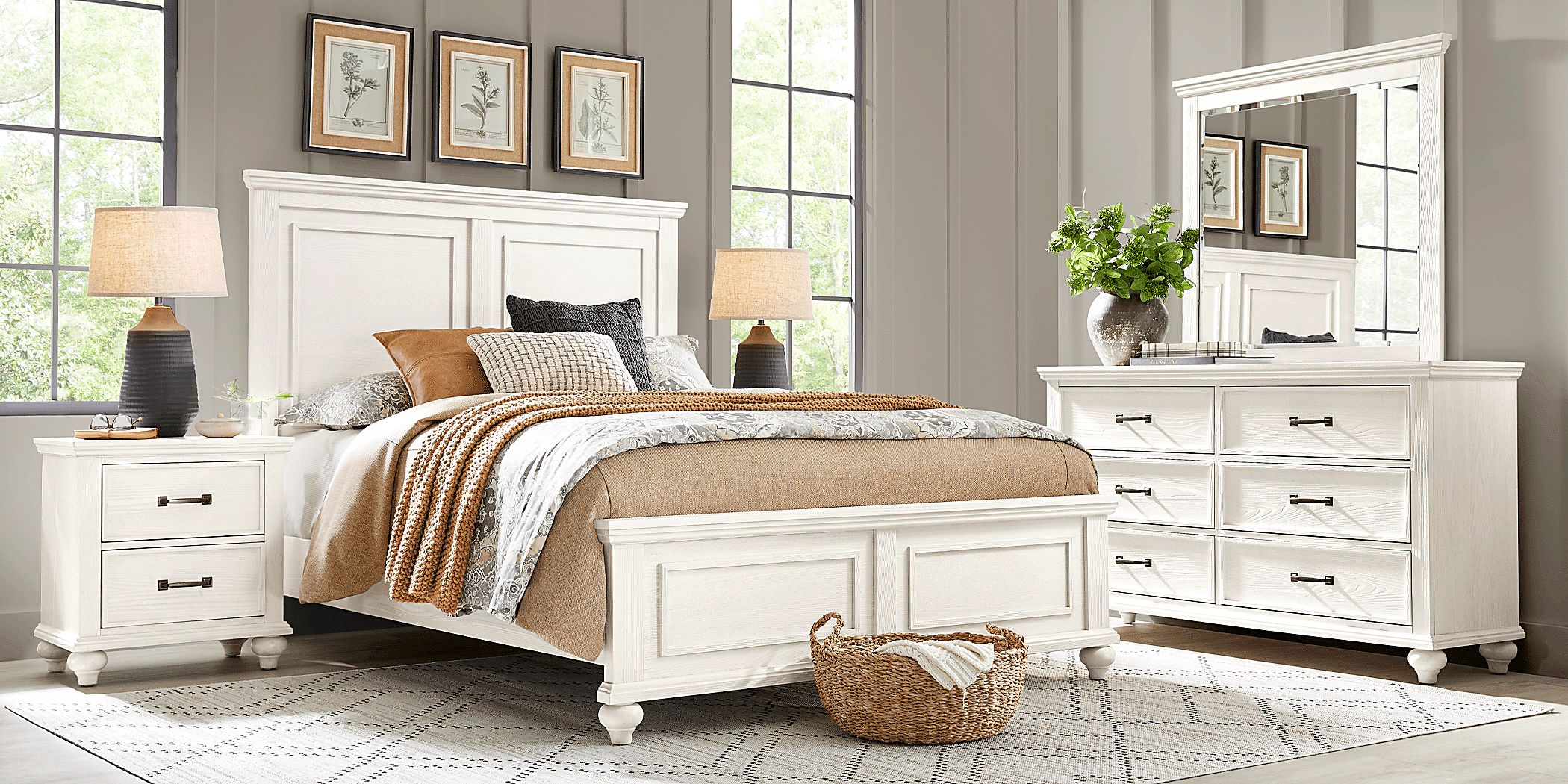 Ridgefield 7 Pc White Colors,White Queen Bedroom Set With Dresser ...
