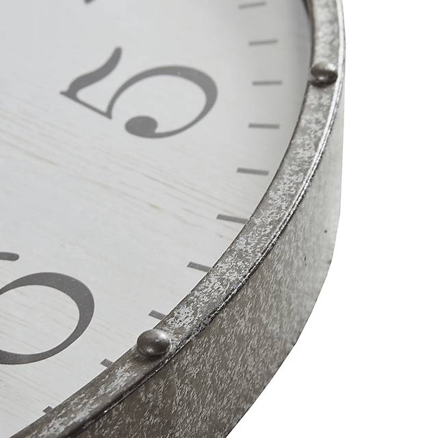 Riela Silver Clock - Thumbnail - Image 5