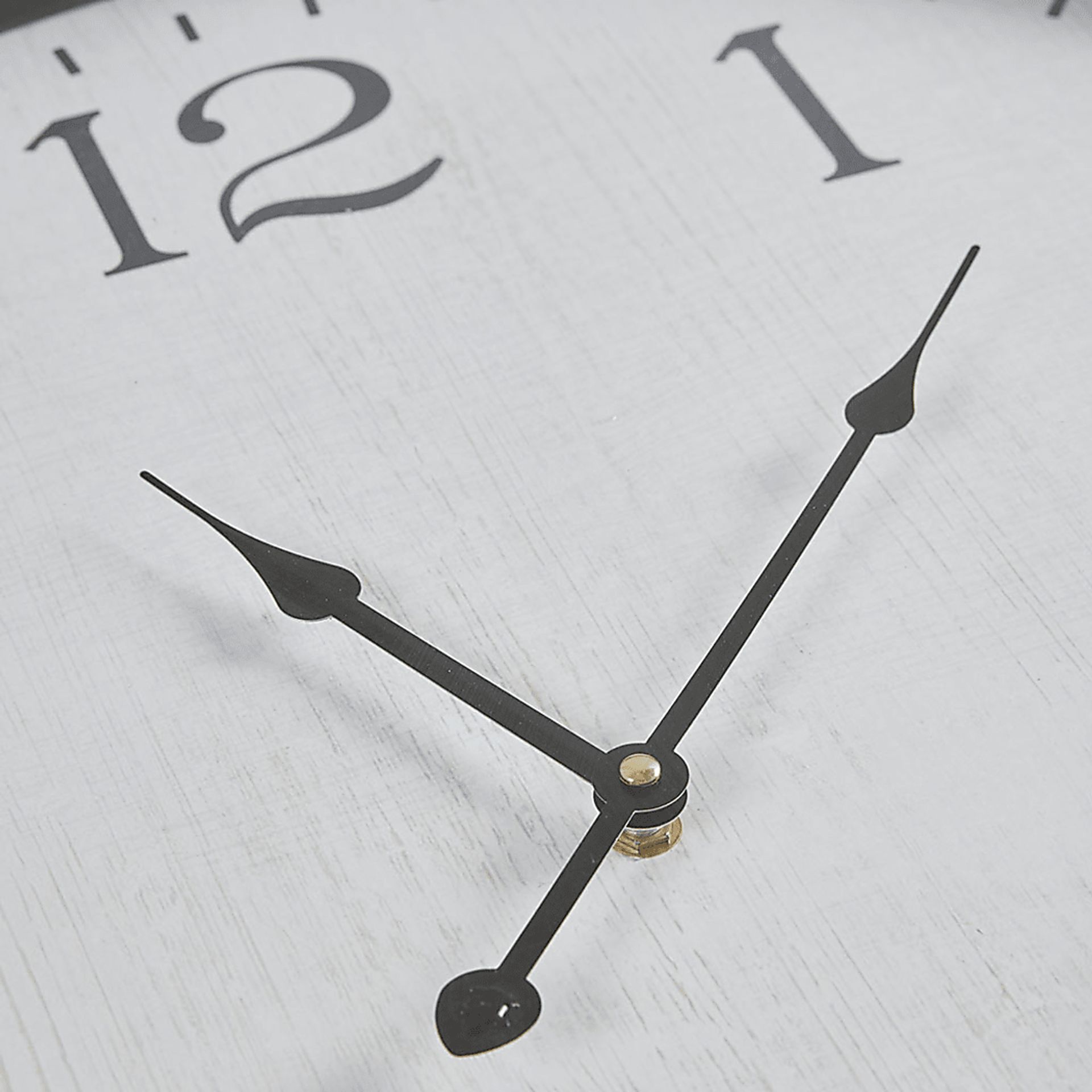 Riela Silver Clock - Image 6