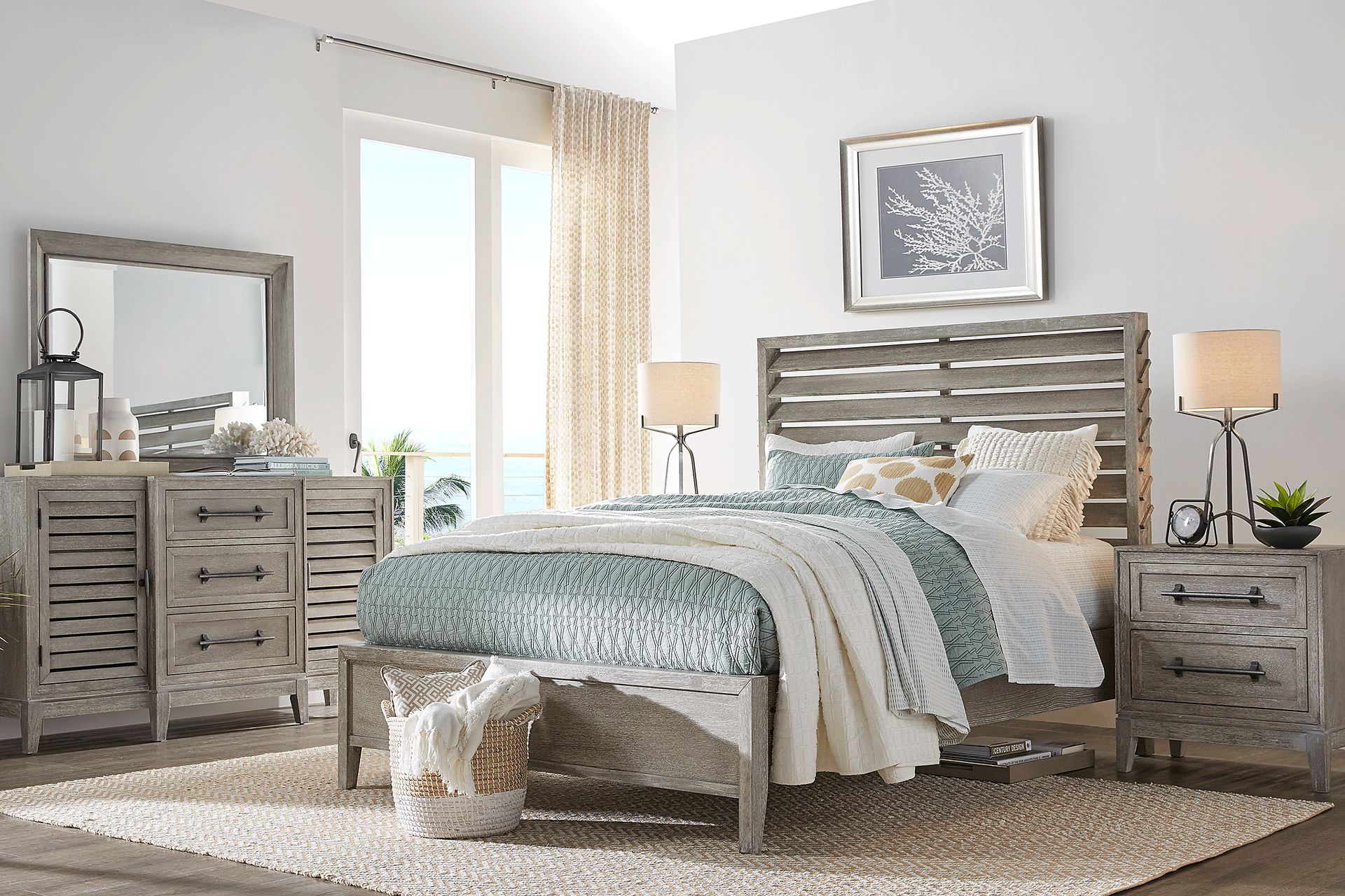 River Falls Light Gray 7 Pc King Panel Bedroom - Image 1