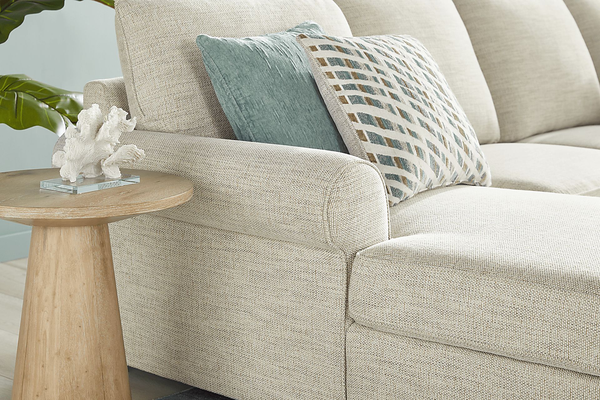 Rivera Cream 2 Pc Sleeper Sectional - Image 7