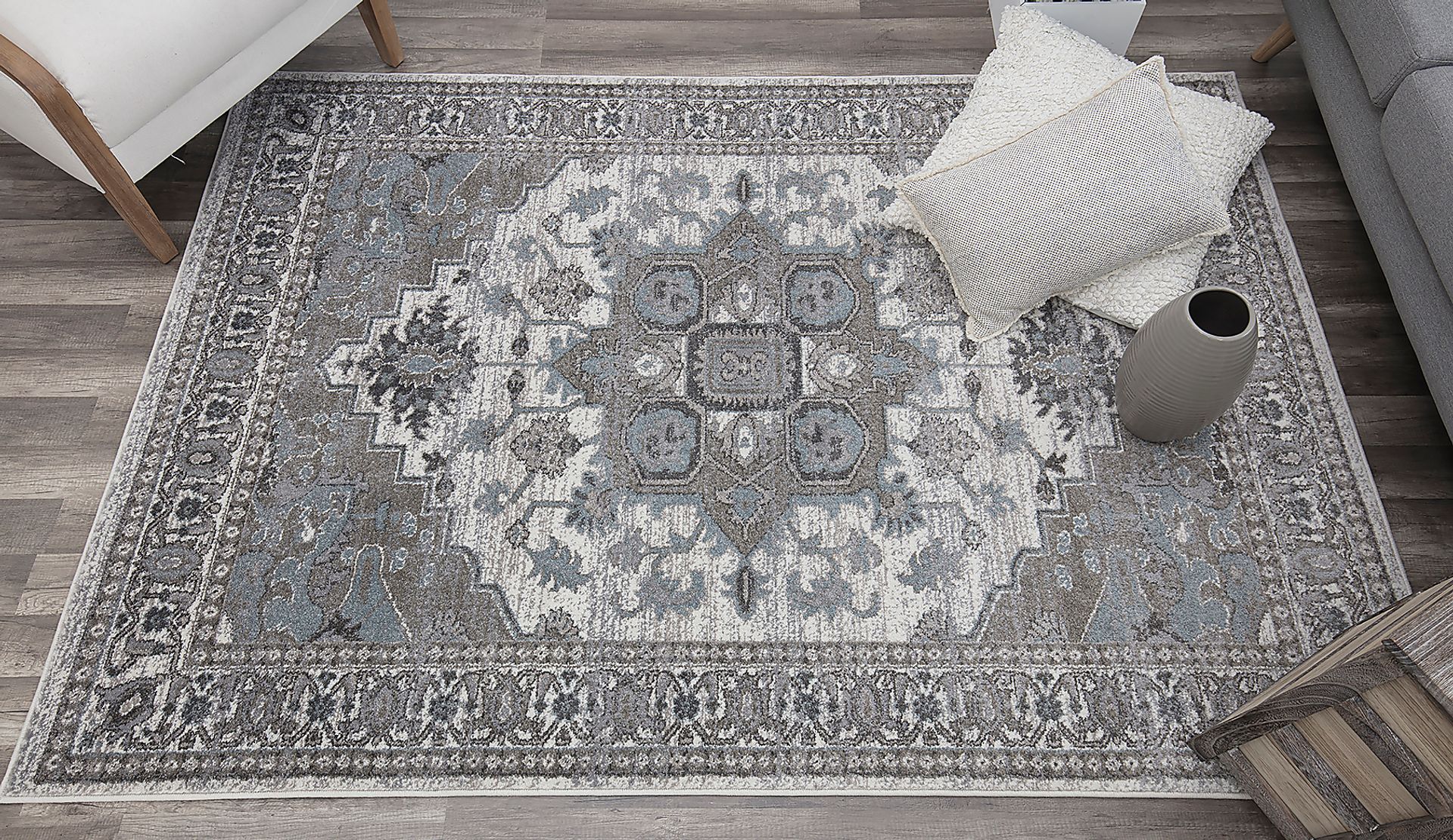 Rizu Cream 8' x 10' Rug - Image 3