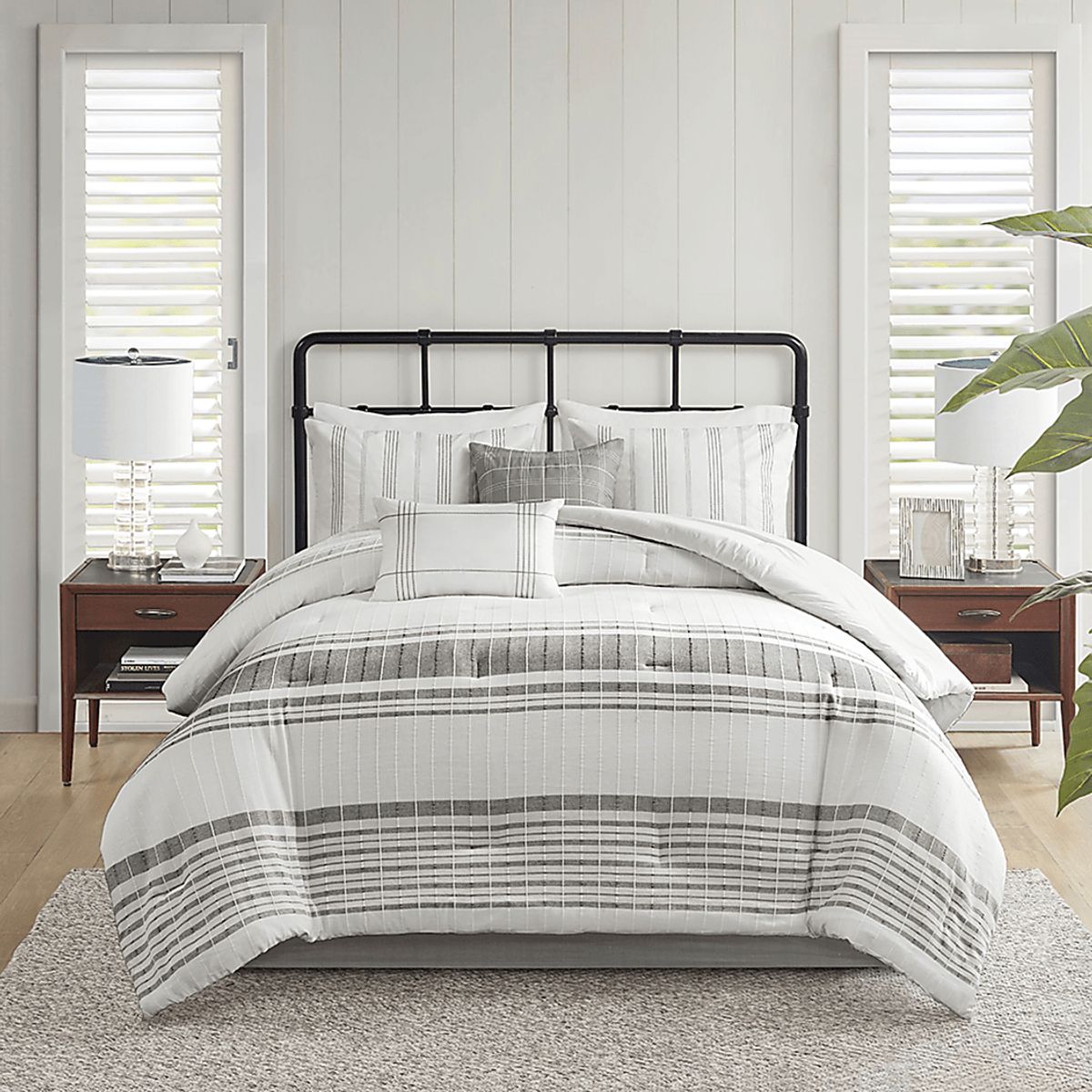 Rober Gray 6 Pc King Comforter Set | Rooms to Go