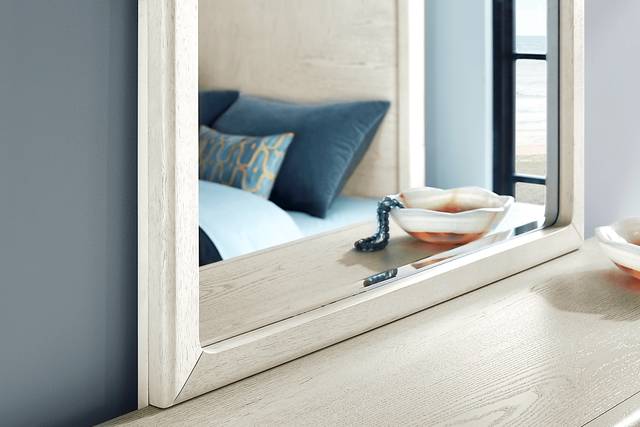 Rockport White Mirror - Thumbnail - Image 3