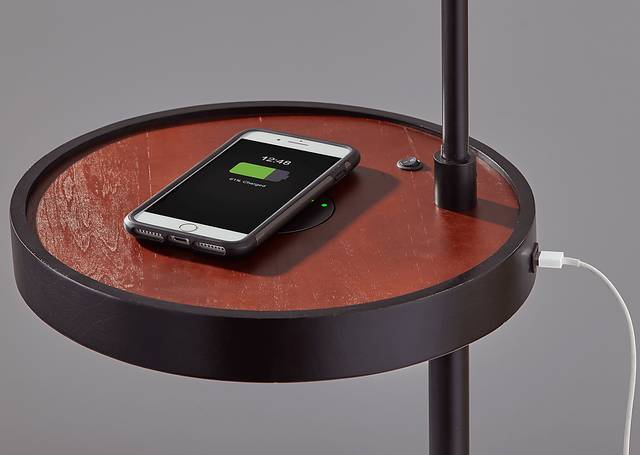 Rodkey Black Floor Lamp - Thumbnail - Image 3