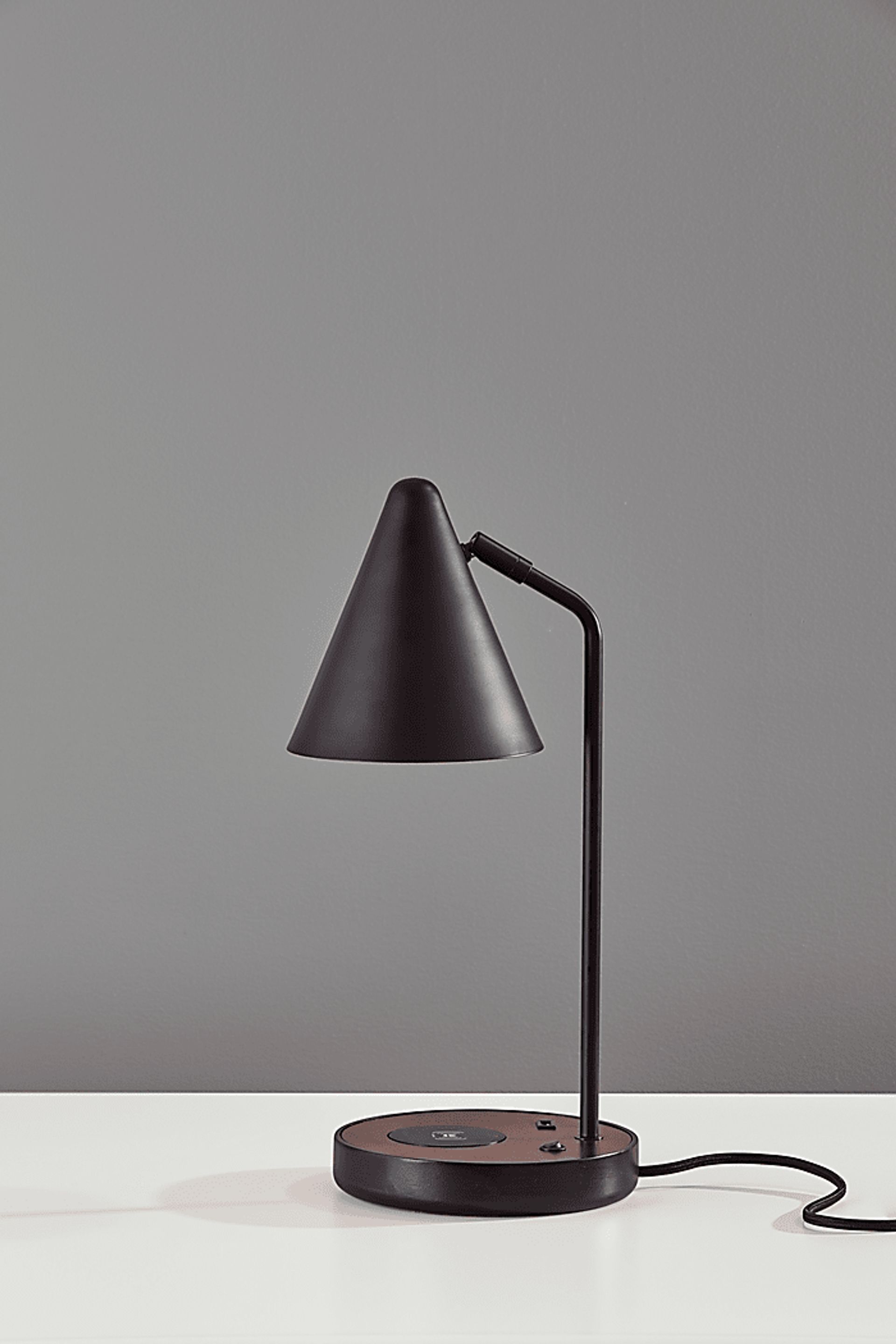 Rodkey Black Lamp - Image 2