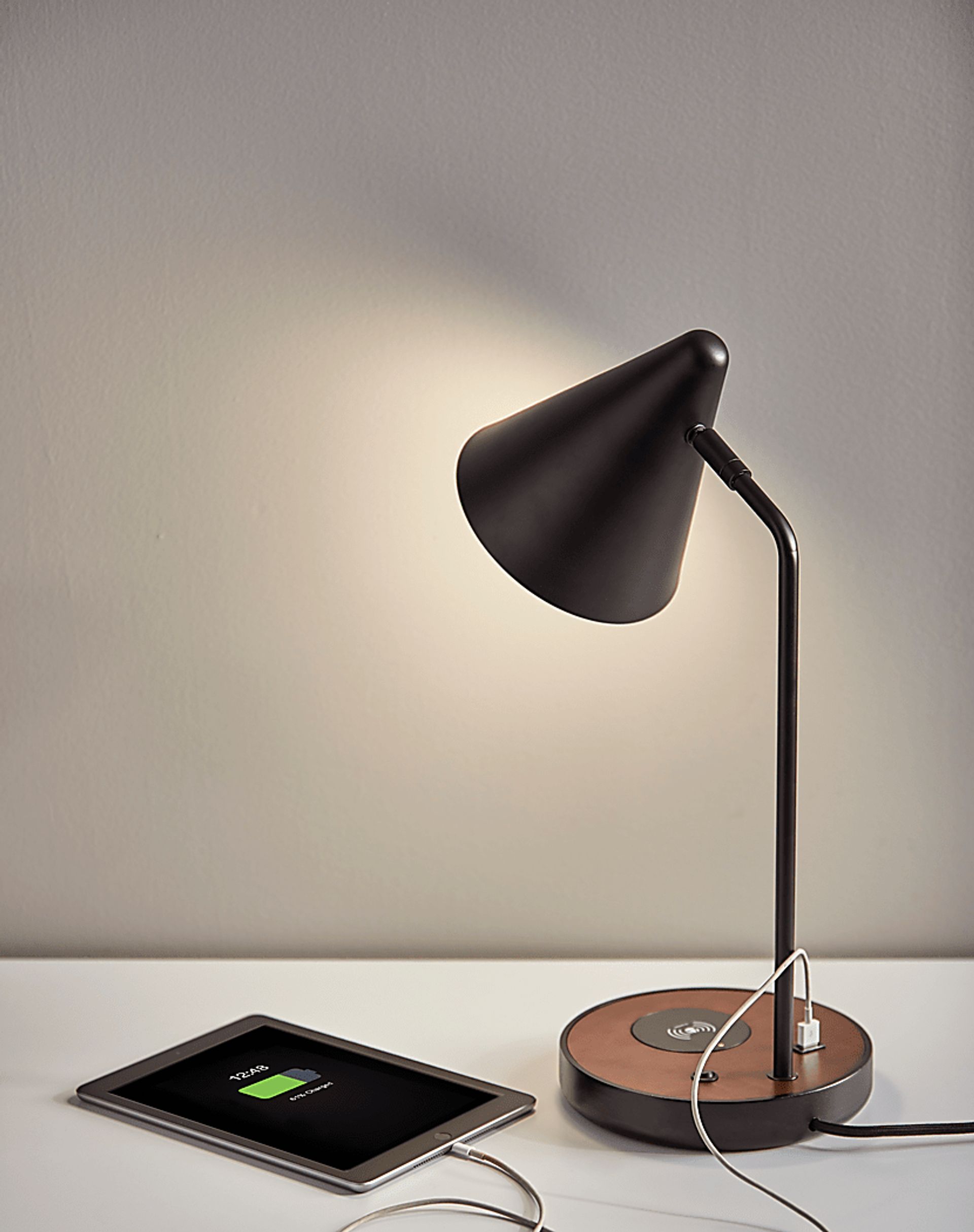 Rodkey Black Lamp - Image 4