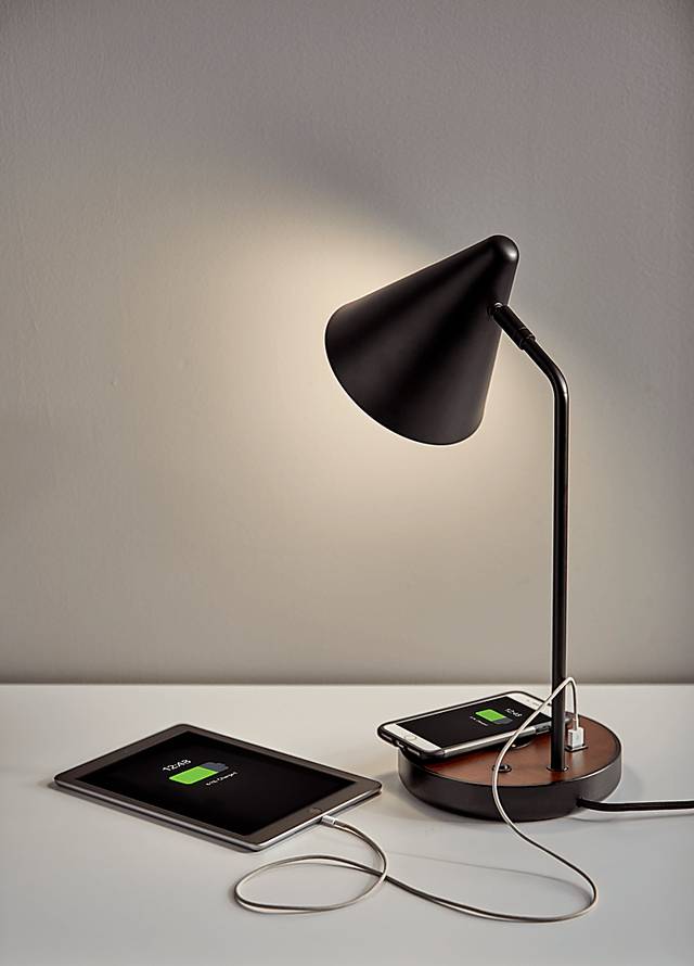 Rodkey Black Lamp - Thumbnail - Image 5