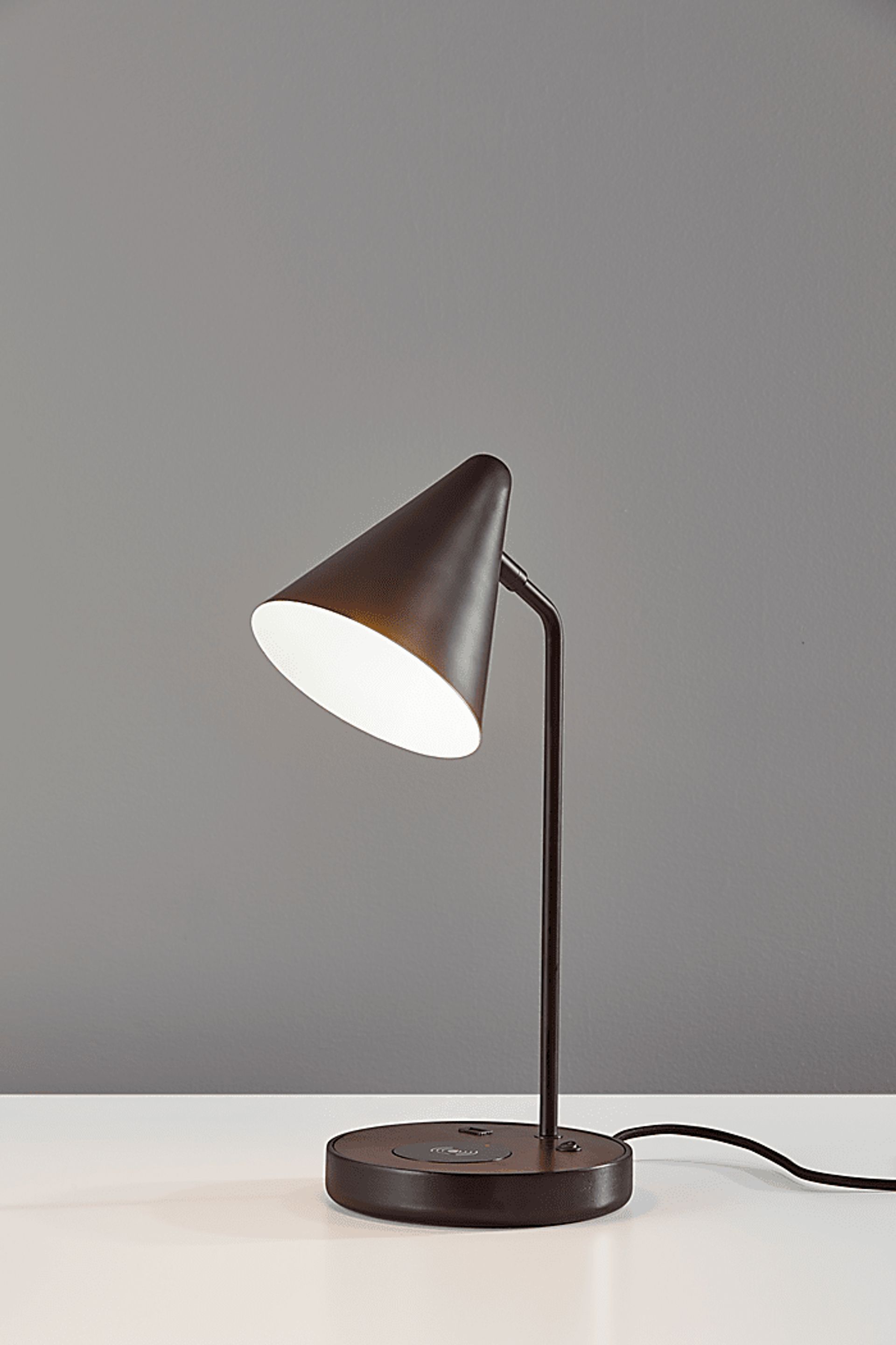 Rodkey Black Lamp - Image 6