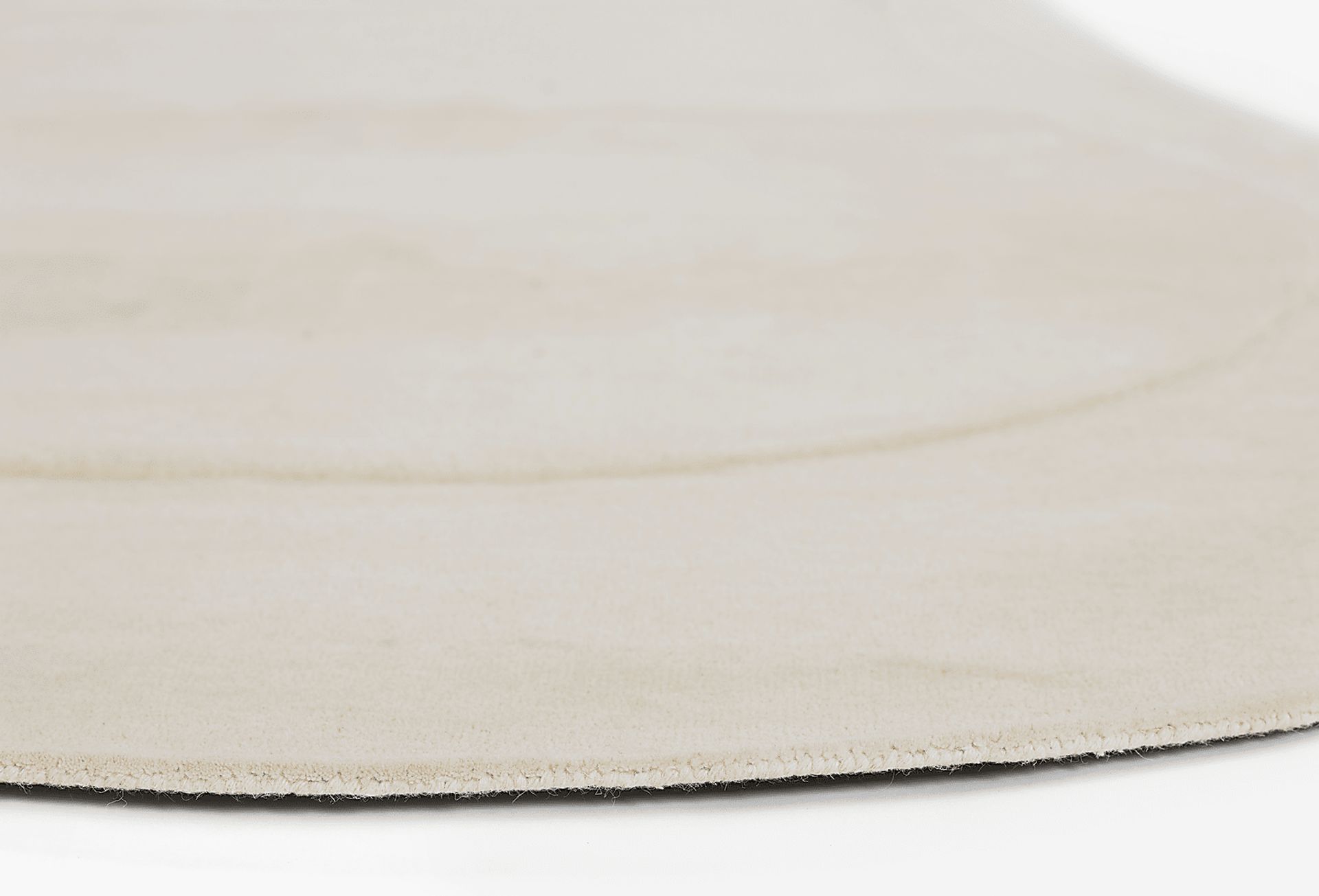 Roffinne Ivory 7'3 x 11' Oval Rug - Image 7