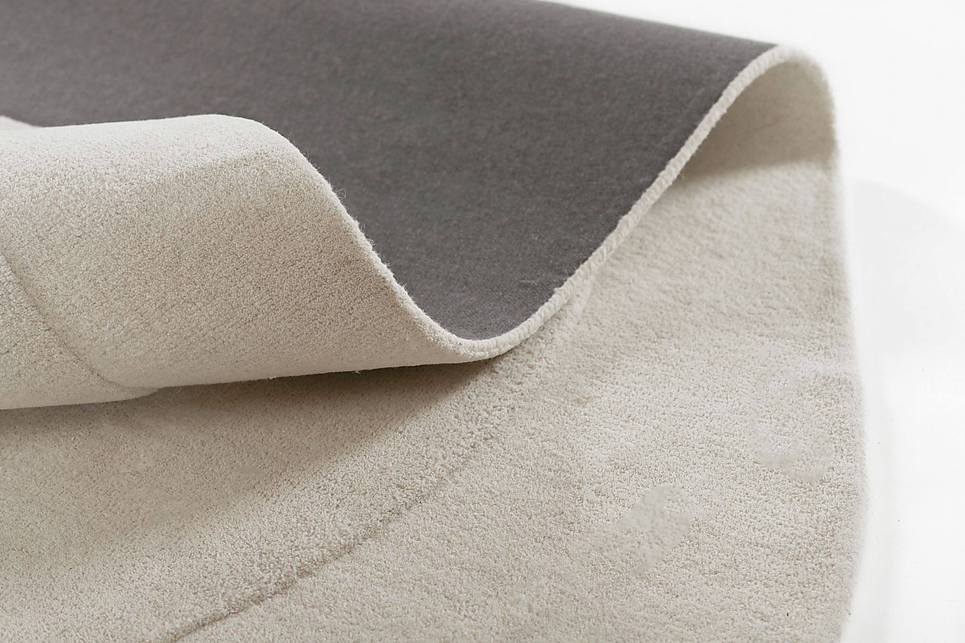 Roffinne Ivory 7'3 x 11' Oval Rug - Image 8