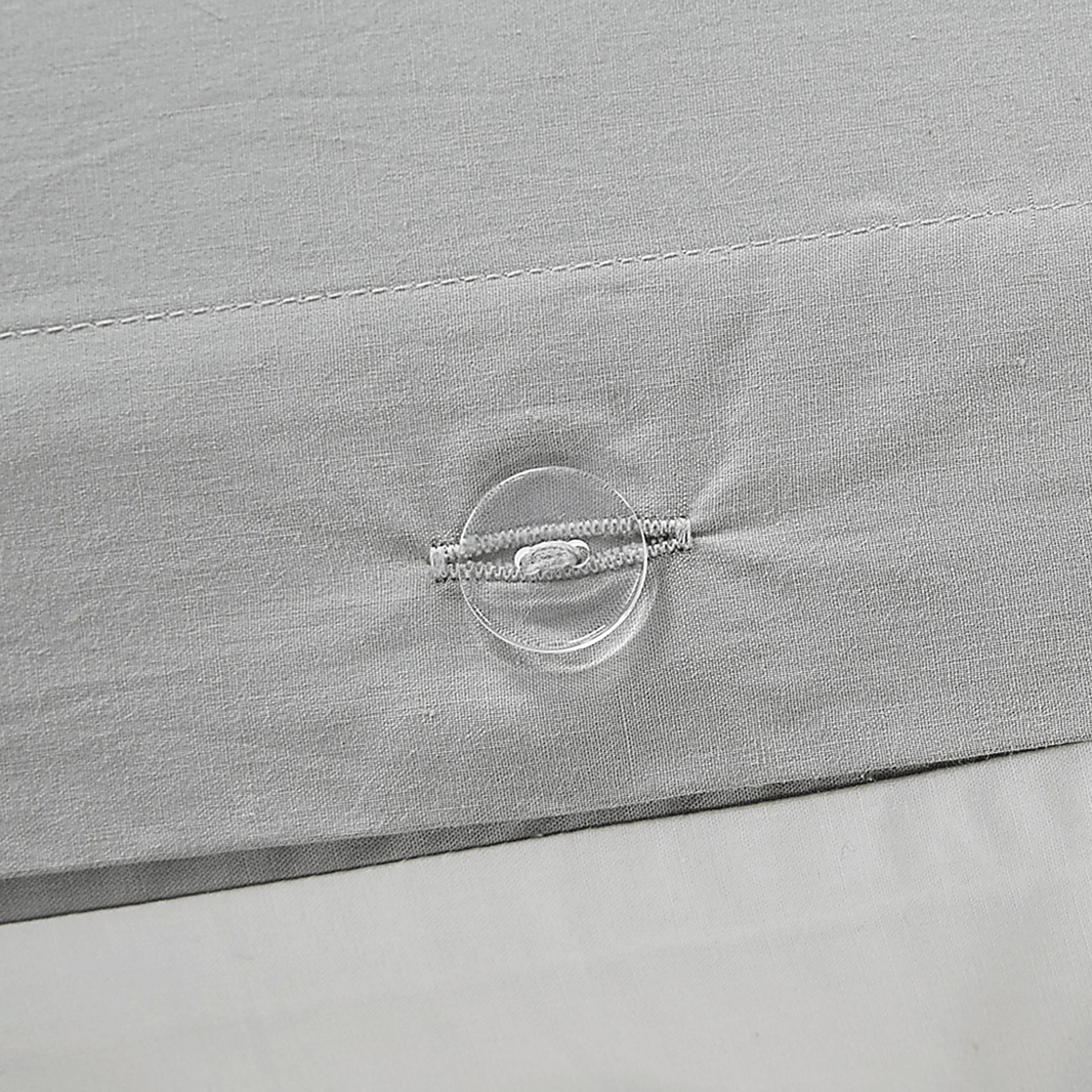 Rohret  White 3 Pc King/Cal King Duvet Set - Image 10