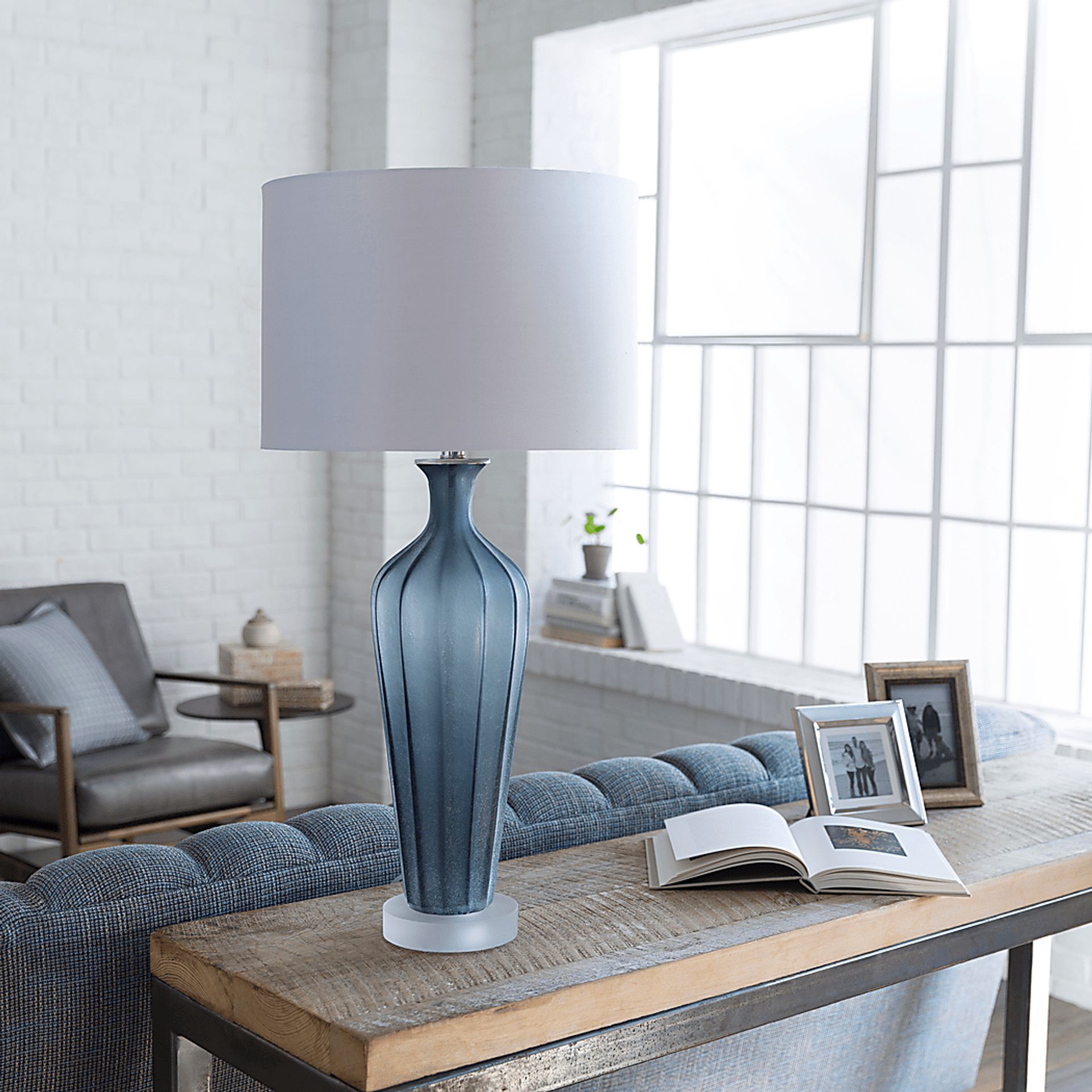 Rollins Oaks Aqua Lamp - Image 7