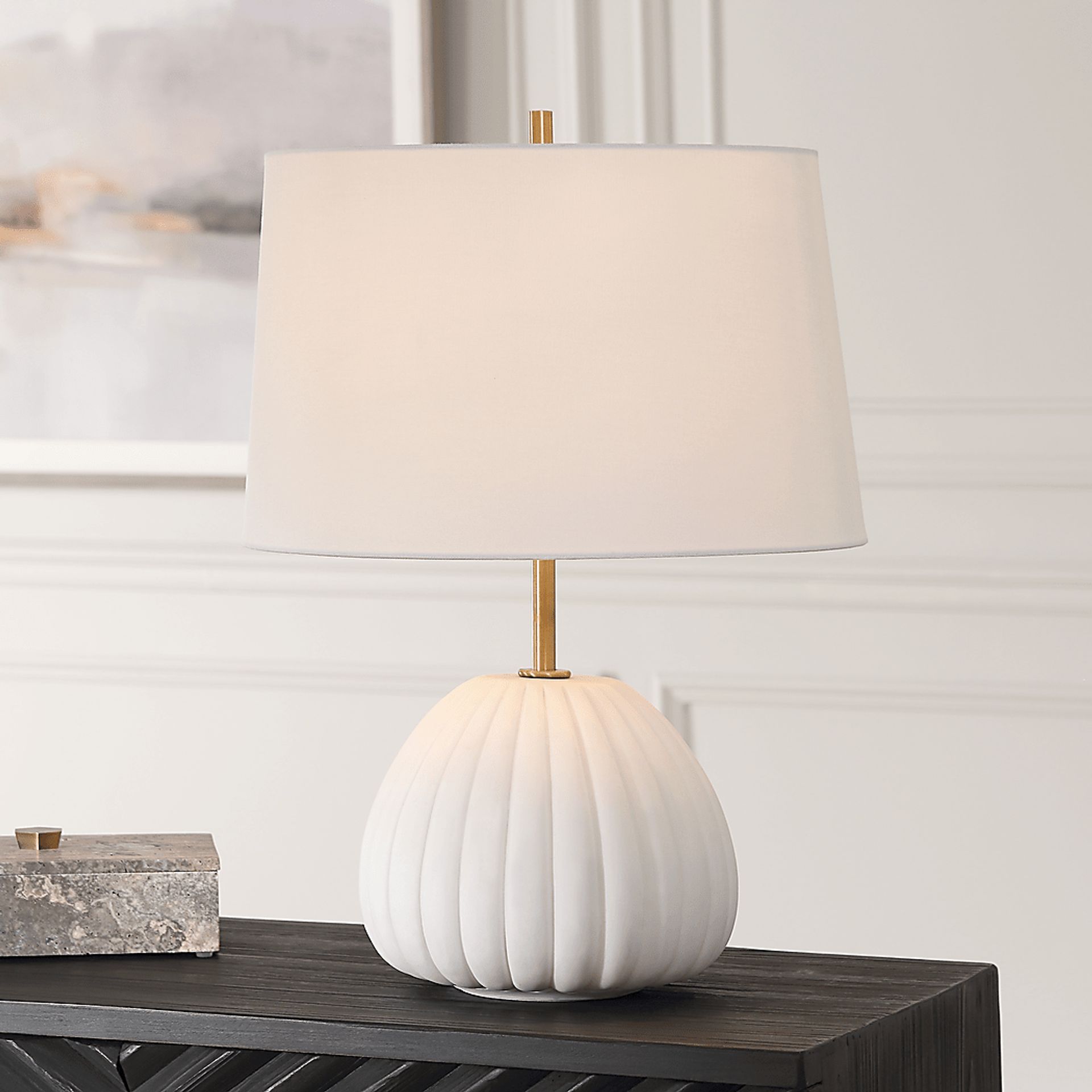 Rolyat Bay White Lamp - Image 2