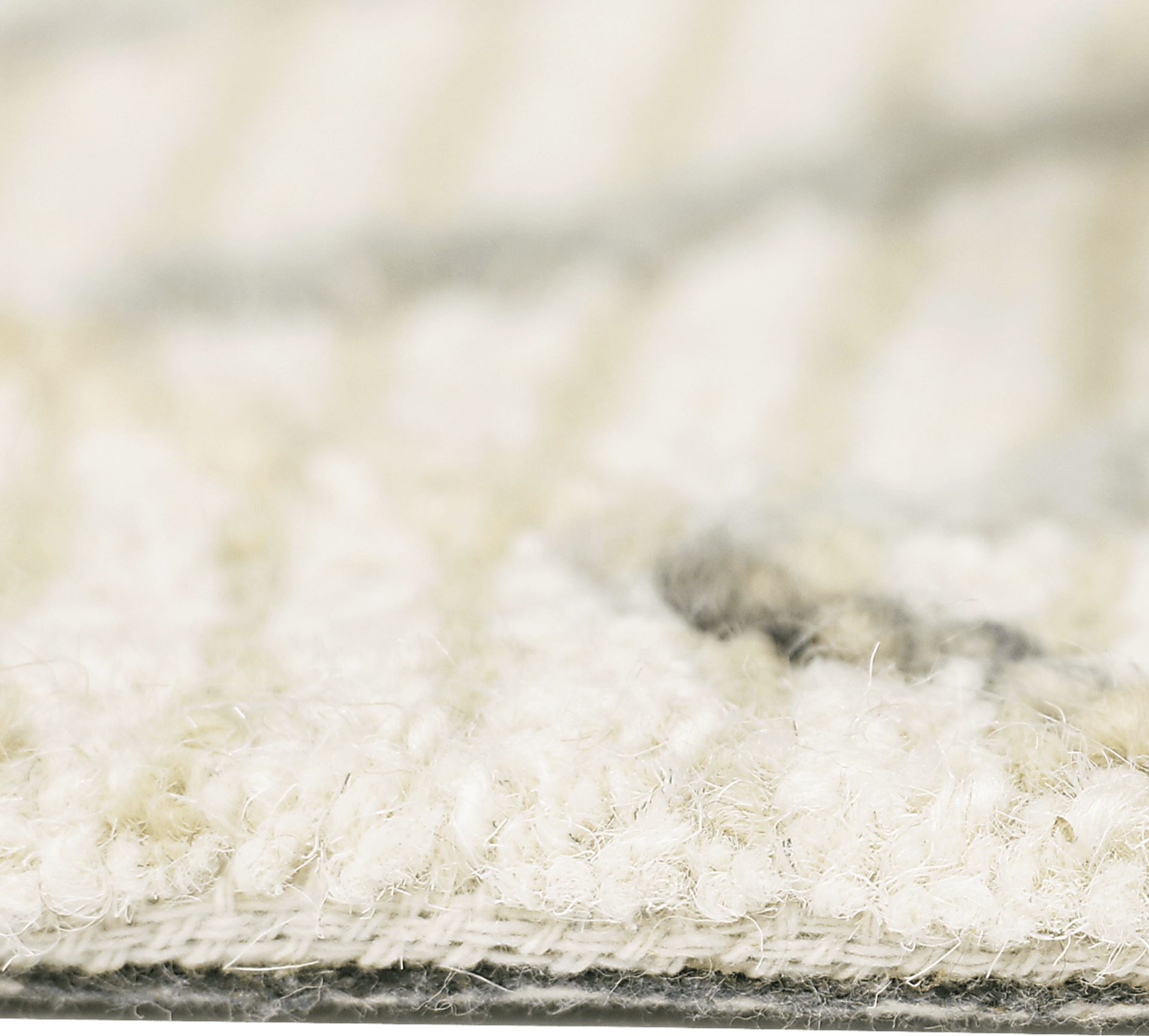 Rosnach Beige 5' x 8' Rug - Image 6