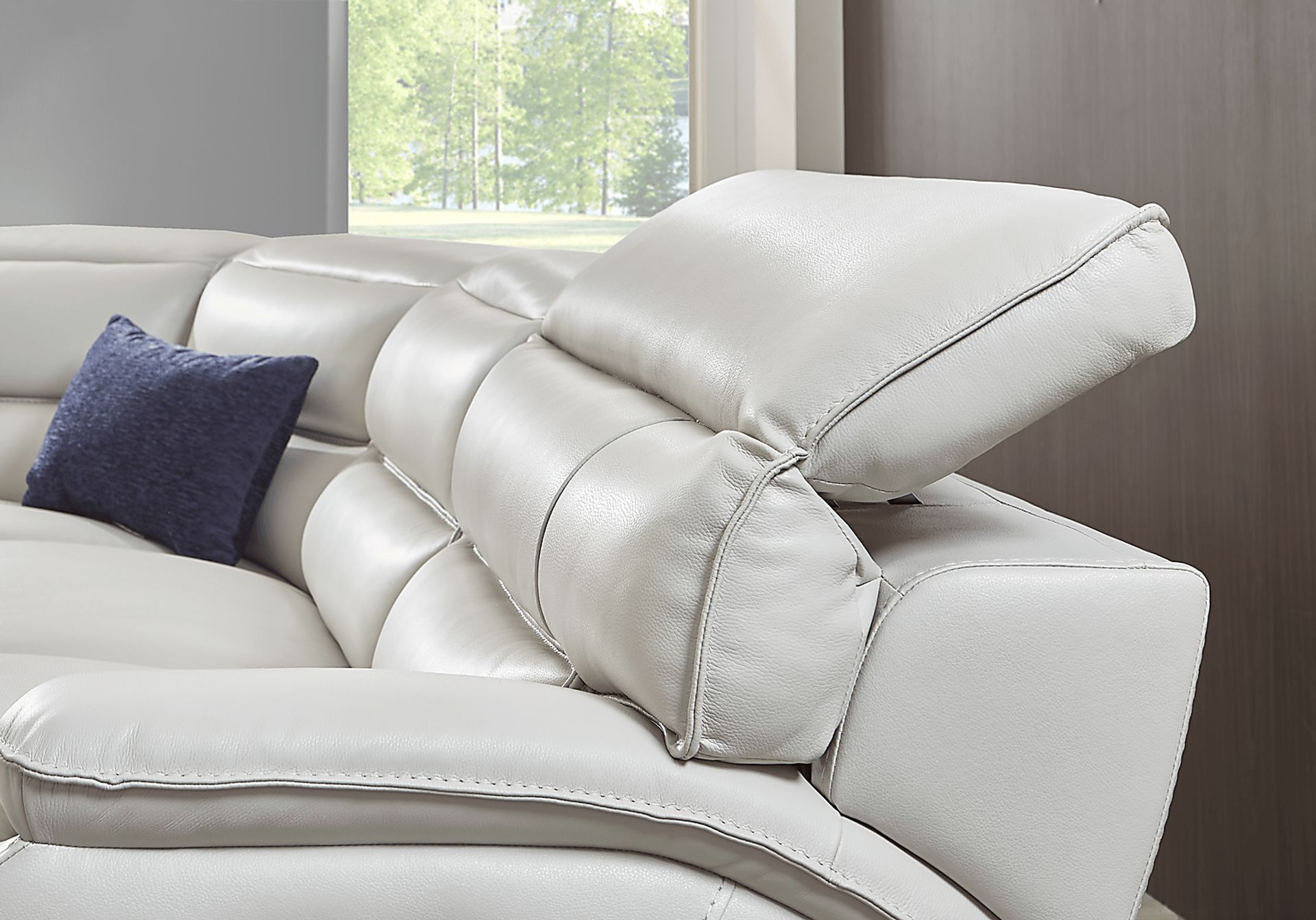 Rossini Light Gray Leather 5 Pc Dual Power Reclining Sectional - Image 5